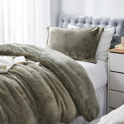 Coma Inducer Bae, She Thick Duvet Cover Set - Silver Sage | Wayfair North America