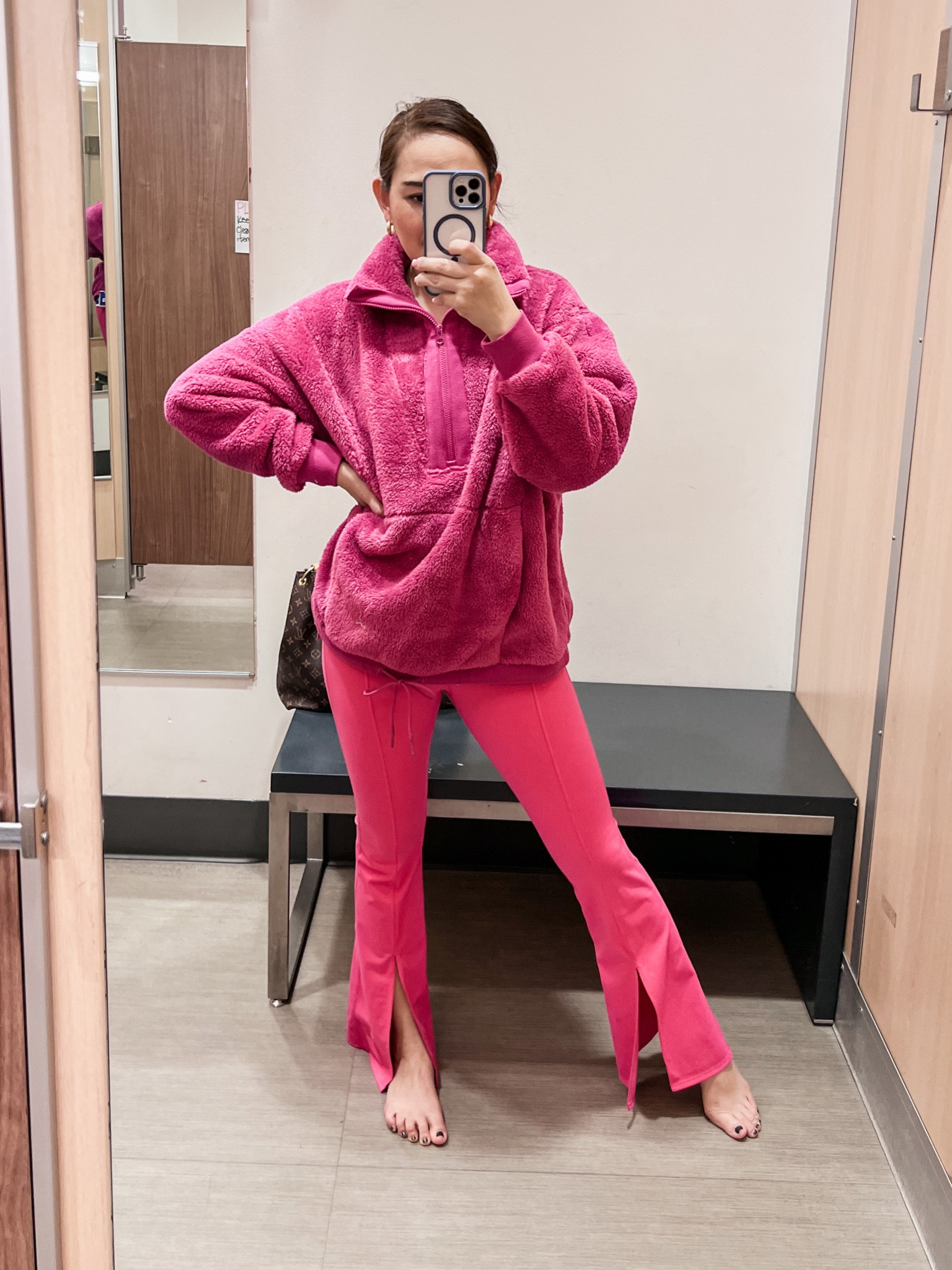 Valentine’s day athleisure wear, pink activewear 

#LTKfit #LTKFind #LTKunder50