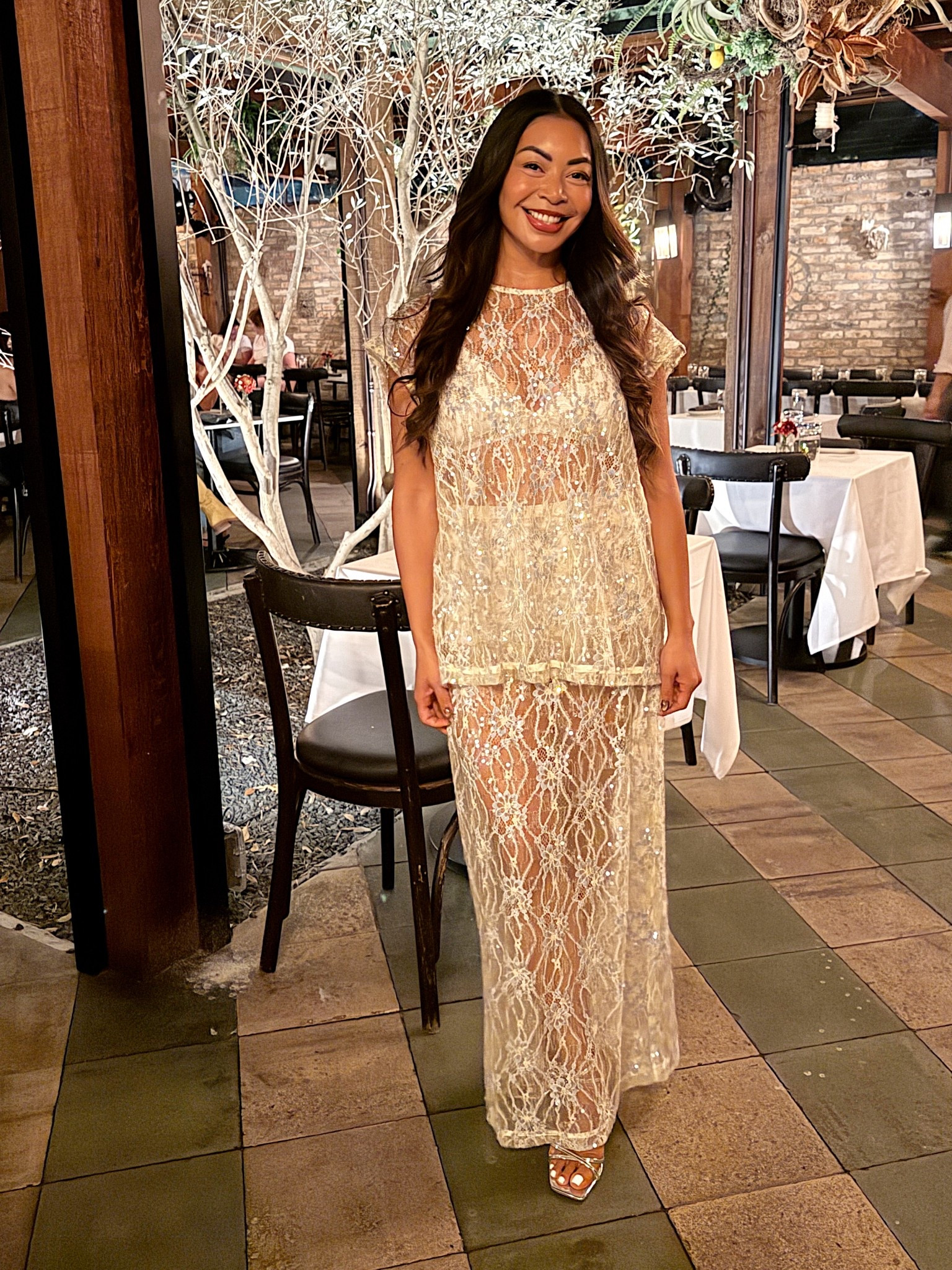 Birthday outfit!

It’s Australian sizing and they have a size conversion chart on their website but for reference I’m wearing an 8 in both pieces 