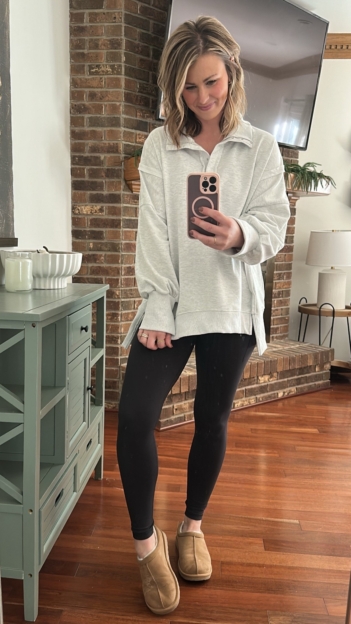 Large in top / medium in leggings / size 5 in kids slippers // #atthealiway

#LTKMidsize #LTKSaleAlert #LTKFindsUnder50