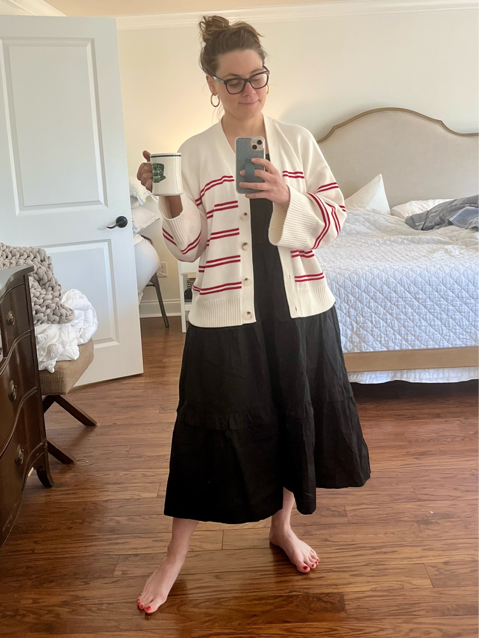 Today’s work from home OOTD. Cotton dress. Cotton cardi. Hoop earrings.

#LTKmidsize #LTKstyletip