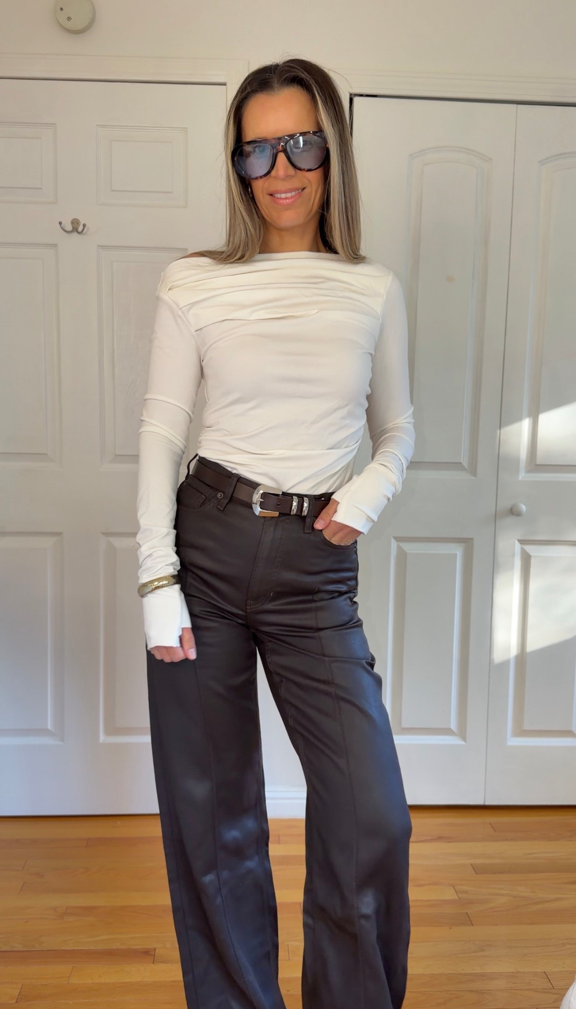 Use code JUSTGLOW006 for 15% off this off the shoulder top



#LTKHoliday #LTKgrwm #LTKFindsUnder100