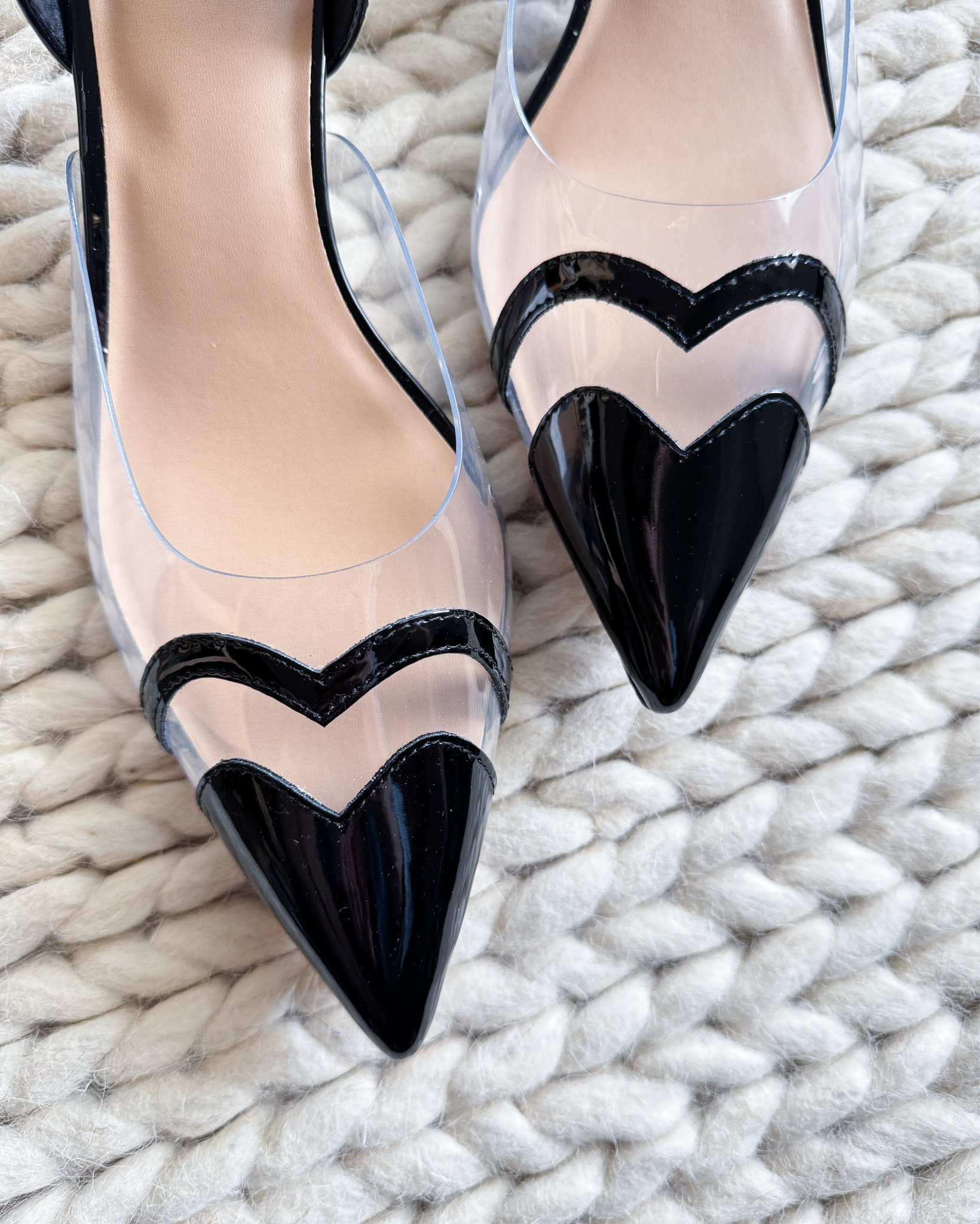 The details on these gorgeous heels look designer. I’m planning on styling these with light wash barrel jeans & a cute red cardigan also tagged.

Comfortable & TTS. 

#and321

Shoes - Women’s Shoes - Trending Shoes - Valentine’s Day Outfit Idea - Black Heels  - Date Night Outfit 

#LTKU #LTKStyleTip #LTKShoeCrush