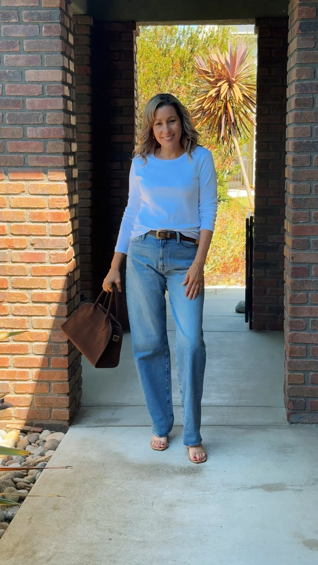 Nothing beats a classic done right 🤍 This Stevie long sleeve tee is made from soft organic cotton and has that perfect relaxed-but-polished fit. I paired it with my favorite Mother Denim jeans—structured but comfy with that effortless broken-in feel. Add a structured bag and neutral sandals, and you’ve got a look that works for just about anything.

📍Where to wear: errands, casual lunch, travel days, back-to-school events

ootd, fashionover30, fashionover40, fashionover50, casualoutfits, stylishandgrateful, stylish&grateful, modestoutfits, classy casual, nordstromanniversarysale, nsale2025, motherdenim, organiccotton, wardrobeessentials, fallfashion2025, everydaystyle, effortlesslook, elevatedbasics, casualandchic

#LTKSaleAlert #LTKOver40 #LTKSeasonal