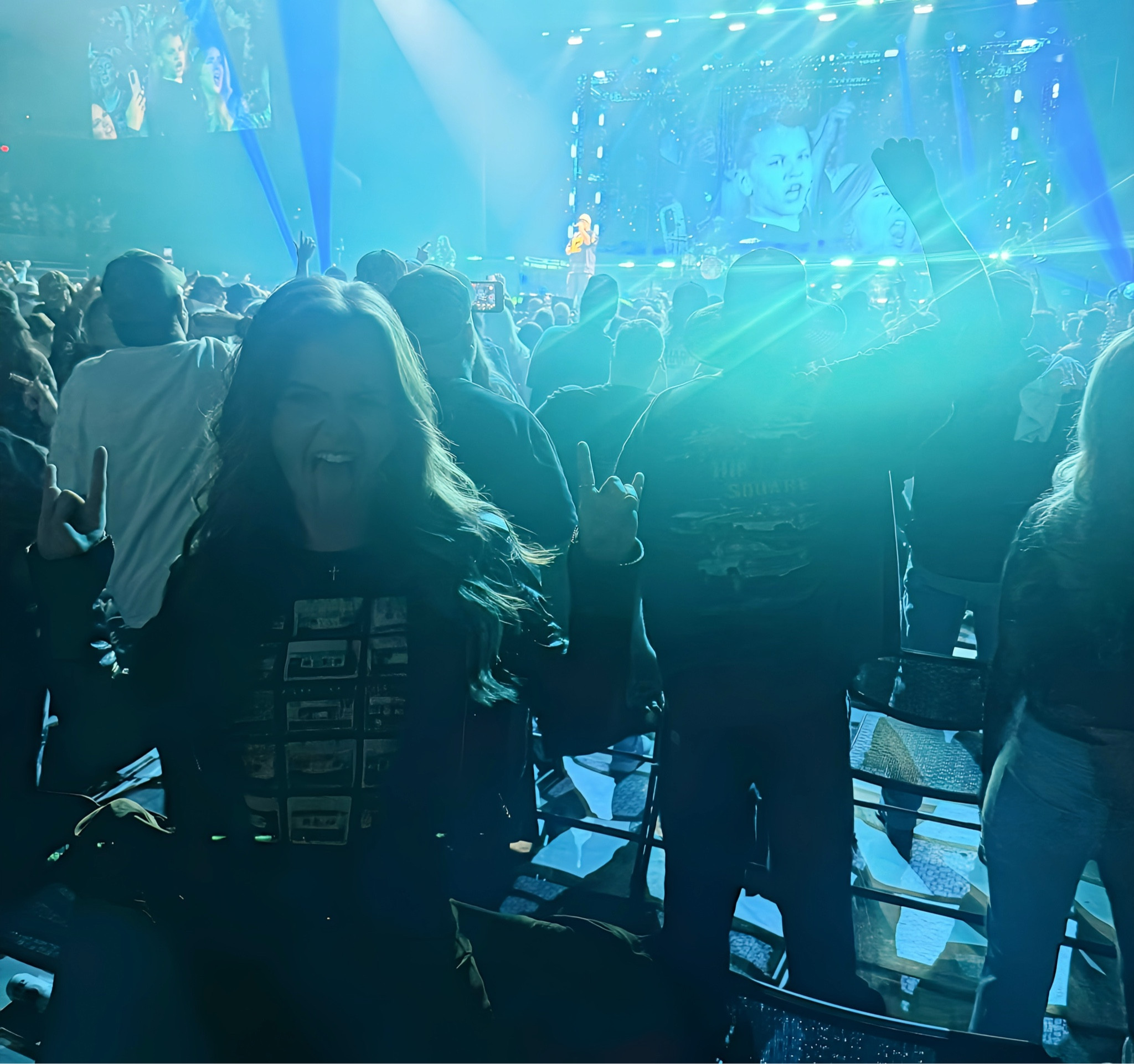 go see Hardy live 🙌

Actually just go to more concerts in general, you’ll be a much happier individual 🎶🎫🤘

If date night doesn’t look like this in some fashion, then I don’t want it. 

Country concert outfit inspo 🖤

I’ve also been on an @Lulus kick lately! They have such great deals and really cute pieces. I got this cassette cropped tank from there for like $20 and I got a million compliments on it ;) 

I paired it with my black leather moto jacket, camo jeans, black cowboy boots and a big black chunky belt. Perf country/rock vibe or “yallternative” if you will 🤗🤗🤗🤗



#LTKFestival #LTKootd #LTKstorytime