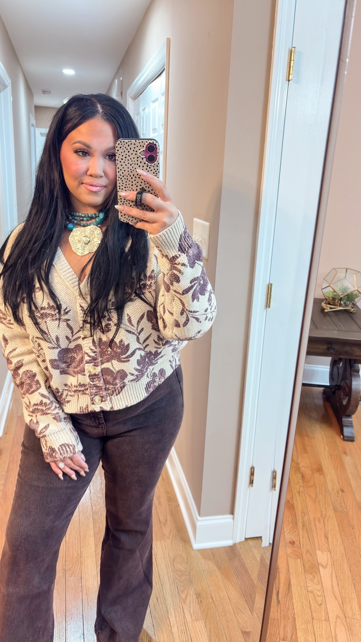 Wearing an xl in this cardigan and these acid washed brown pants are so comfortable and cute for fall 🍁🍂🤎

#LTKgrwm #LTKootd #LTKMidsize