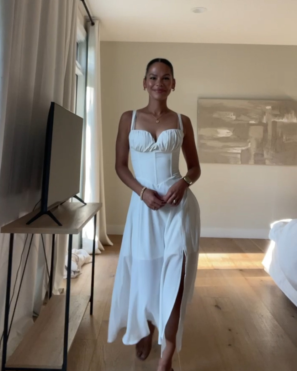 This soft flowy dress comes in so many colors and shaping corset gives such a gorgeous shape! Sharing the bra I wore with it too 