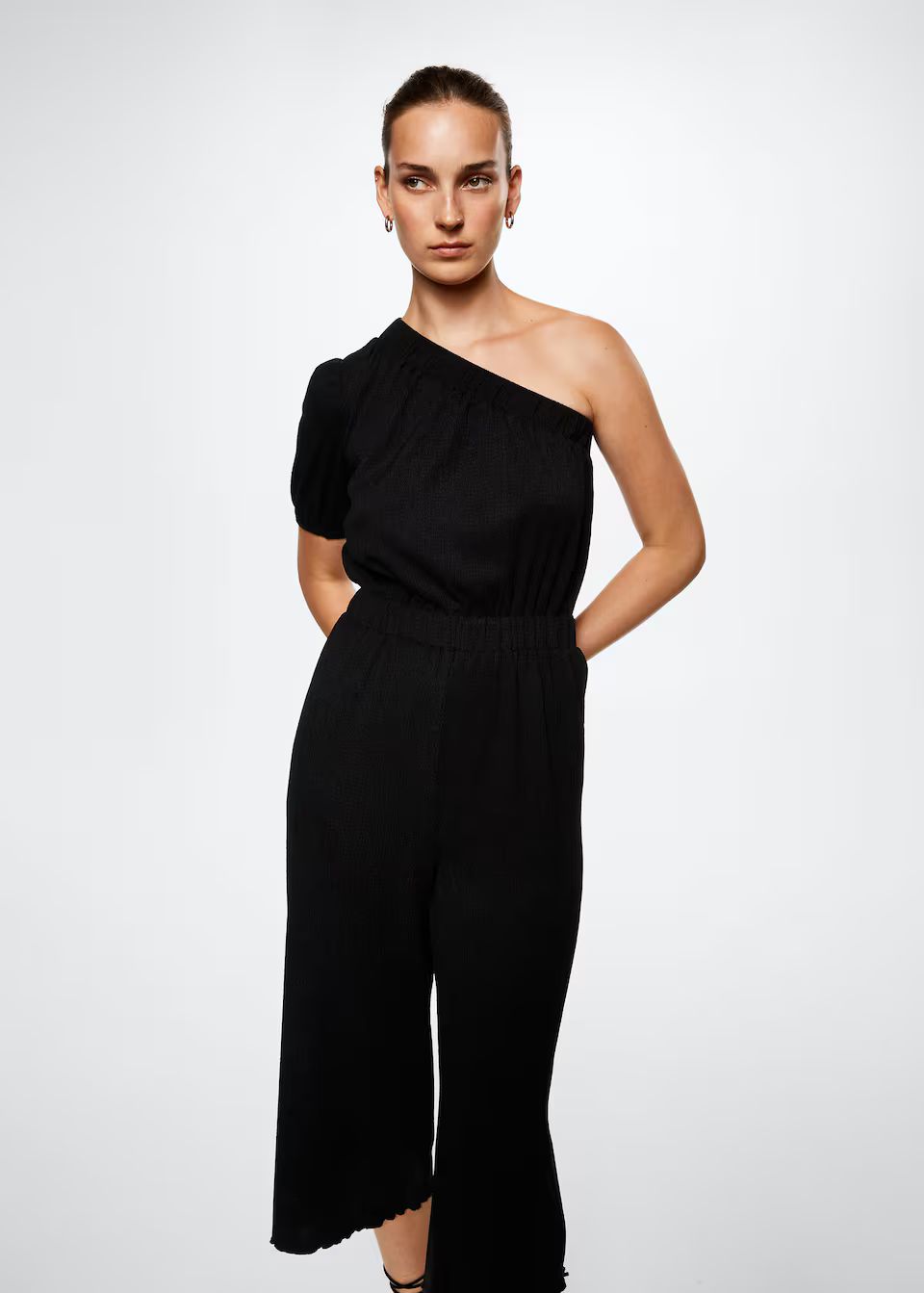 Asymmetrical texture jumpsuit | MANGO (US)