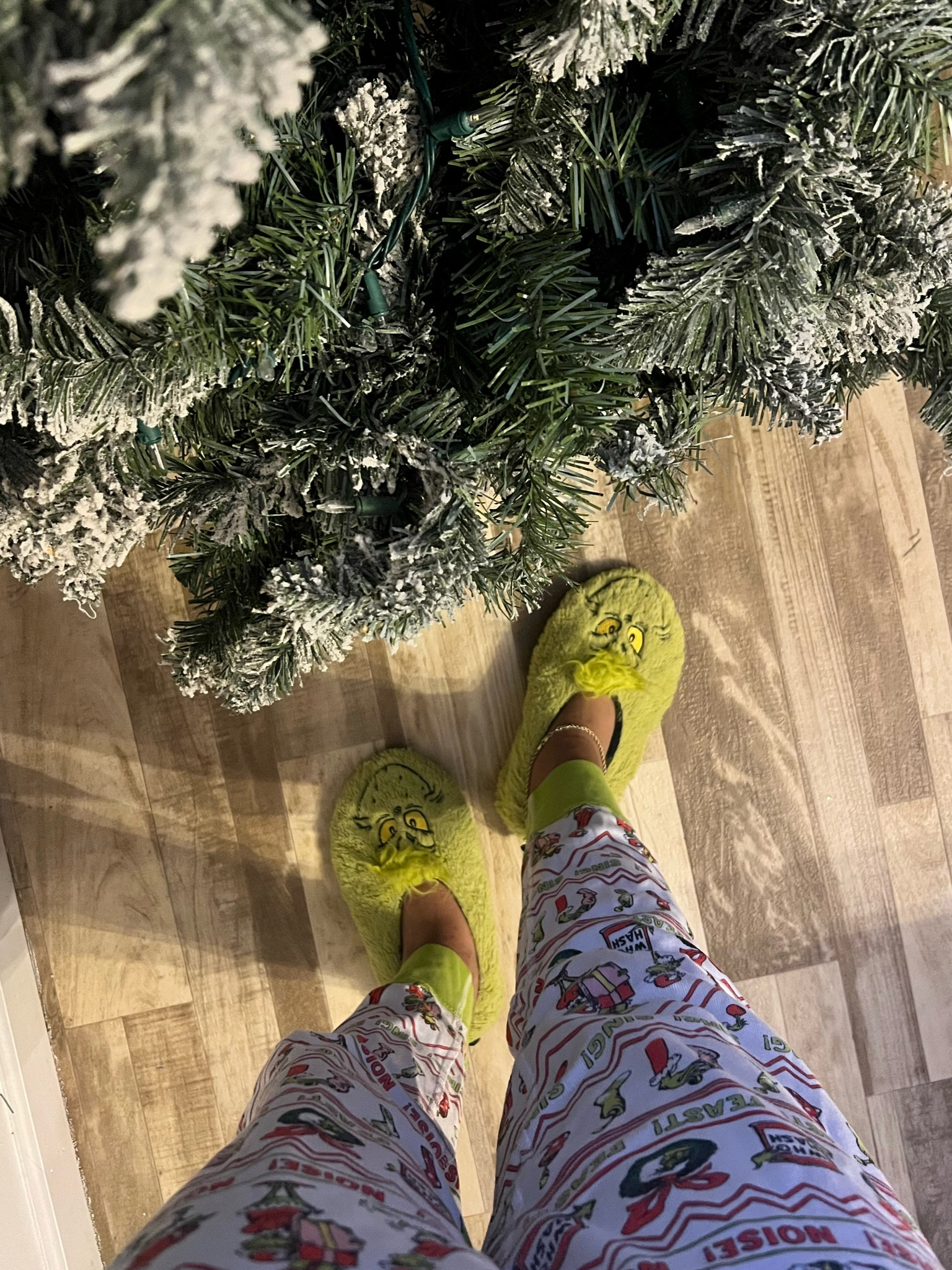Is it too early for decorating the Christmas tree? I always feel like I need to start early because it is so time consuming putting everything out.

My family also has matching pajamas with me for the holiday season 

#LTKHoliday #LTKSeasonal #LTKFamily