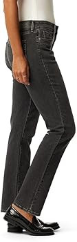 Levi Strauss Signature Gold Womens Modern Straight Jeans (Available in Plus Size) | Amazon (US)