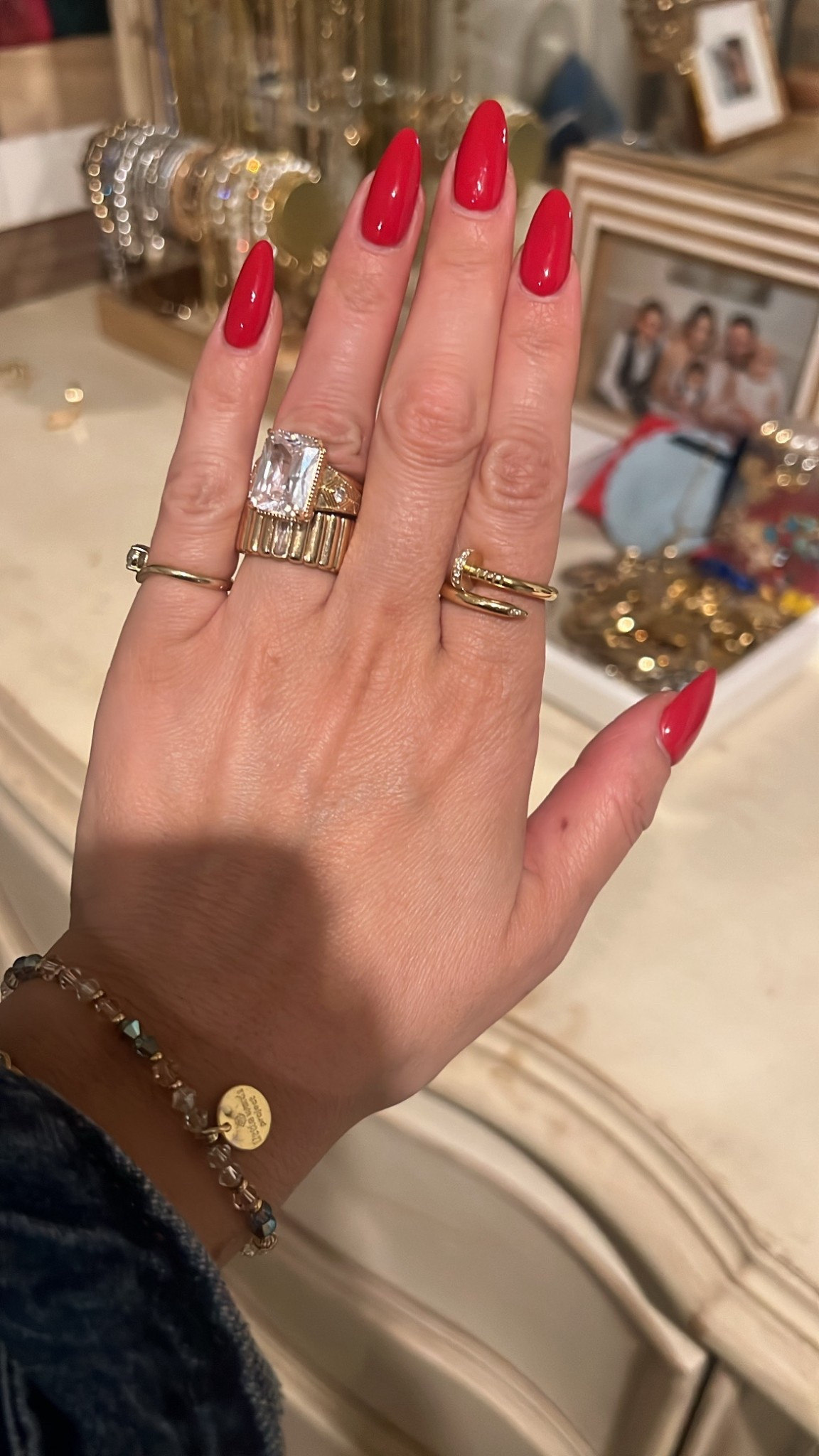 Miranda Frye ribbed cigar band. Code: MICHELE