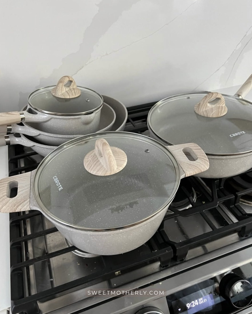 If you haven't tried Carote pots and pans, prepare for your mind to be blown! 𝙏𝙝𝙚𝙧𝙚 𝙖𝙧𝙚 𝙨𝙤𝙤𝙤 𝙢𝙖𝙣𝙮 𝙤𝙥𝙩𝙞𝙤𝙣𝙨 𝙤𝙣 𝙝𝙪𝙜𝙚 𝙙𝙚𝙖𝙡 𝙩𝙤𝙙𝙖𝙮!

Everyday kitchen essentials
Nonstick cookware staples
Meal prep tools
Silicone cooking utensils
Cutting boards and knives
Mixing bowls and measuring cups
Bakeware must-haves
Food storage containers

#LTKHome #LTKSeasonal #LTKSaleAlert