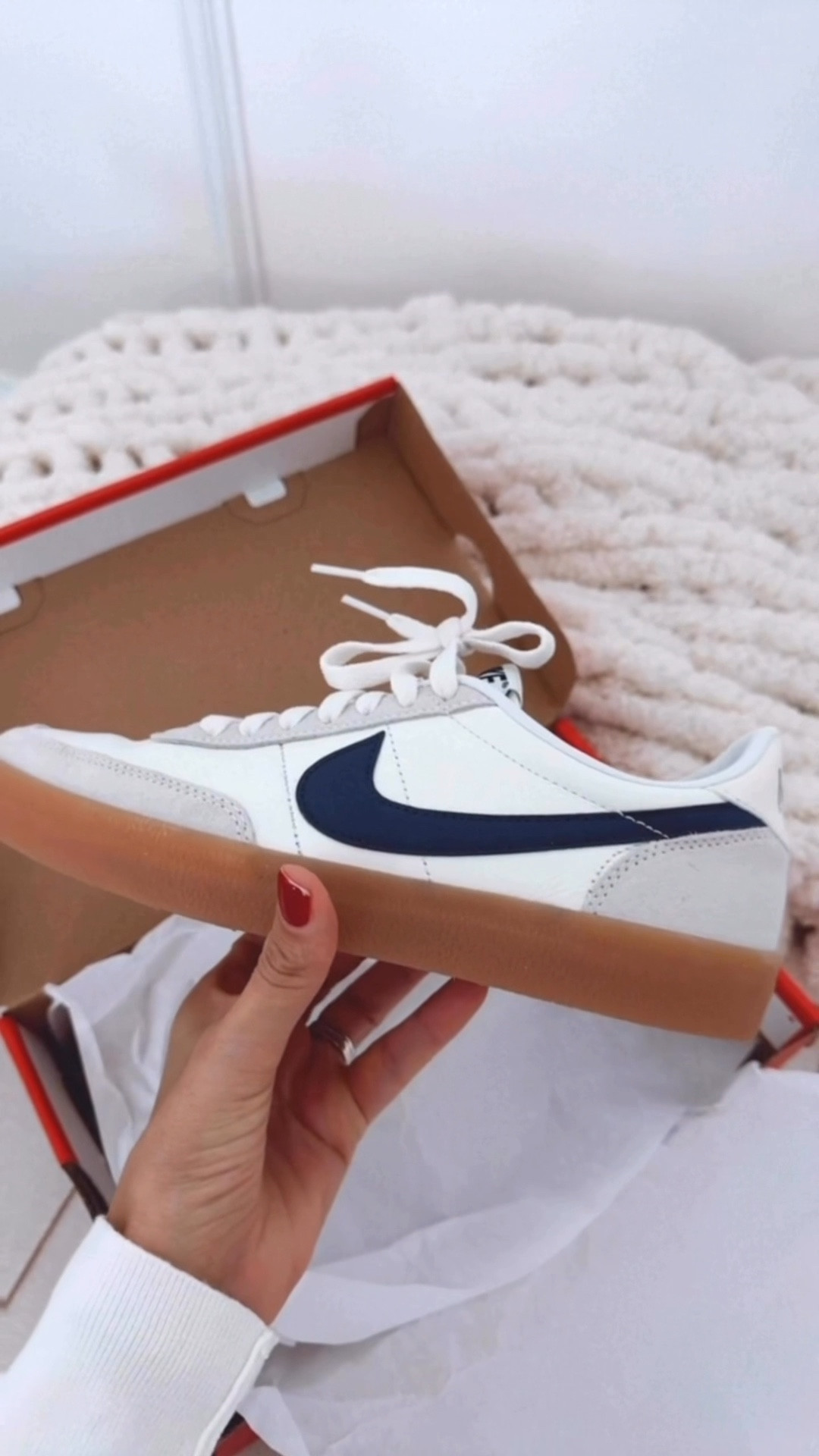 One of my favorite sneakers lately! 
It’s perfect to create an elevated casual look. It’s light and so stylish!
Runs tts. 




#LTKStyleTip #LTKSeasonal #LTKU