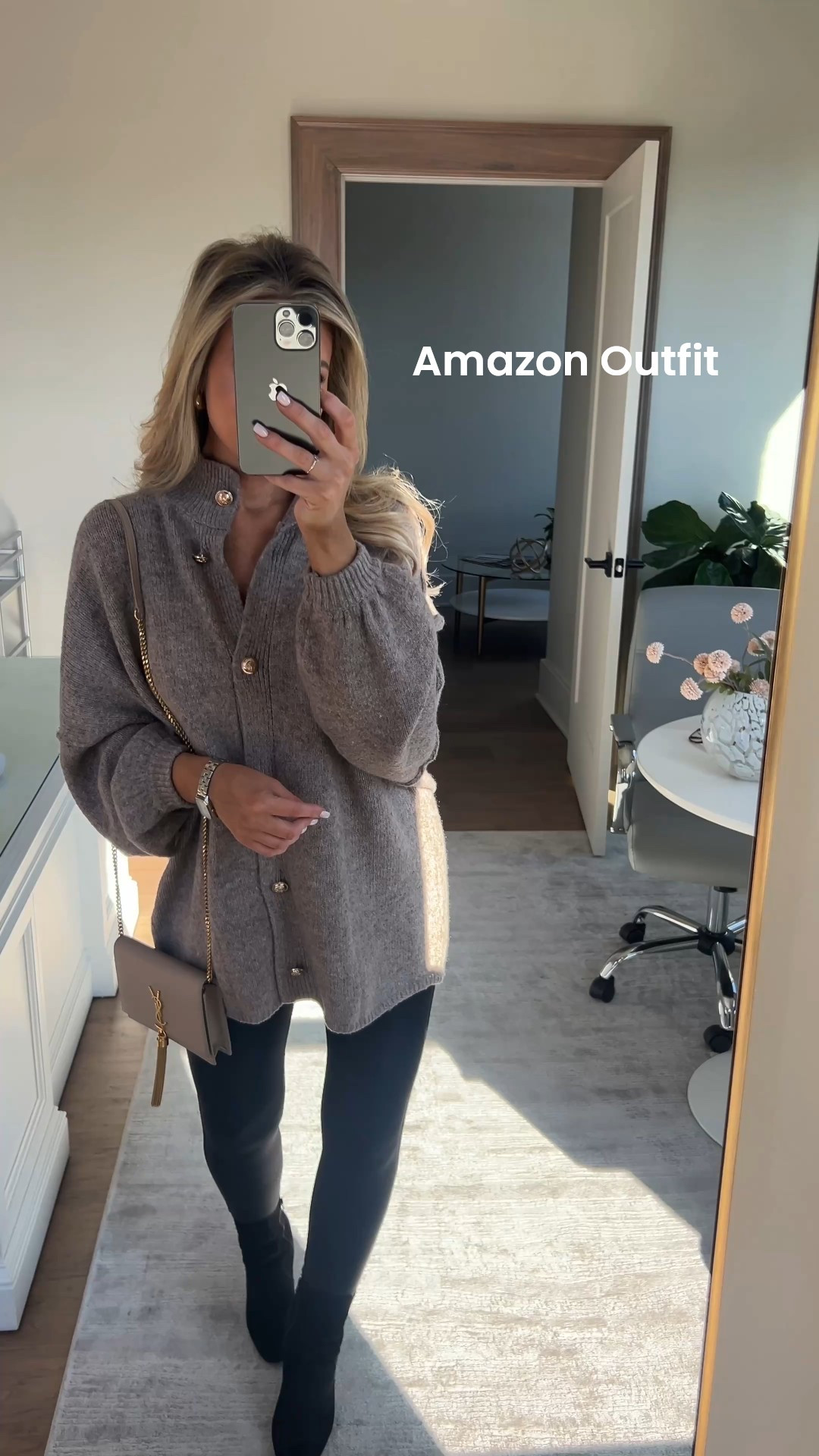 Winter Amazon outfit I’m loving!! Perfect for a casual holiday outfit! This sweater is so cozy! 

#LTKFindsUnder50 #LTKootd