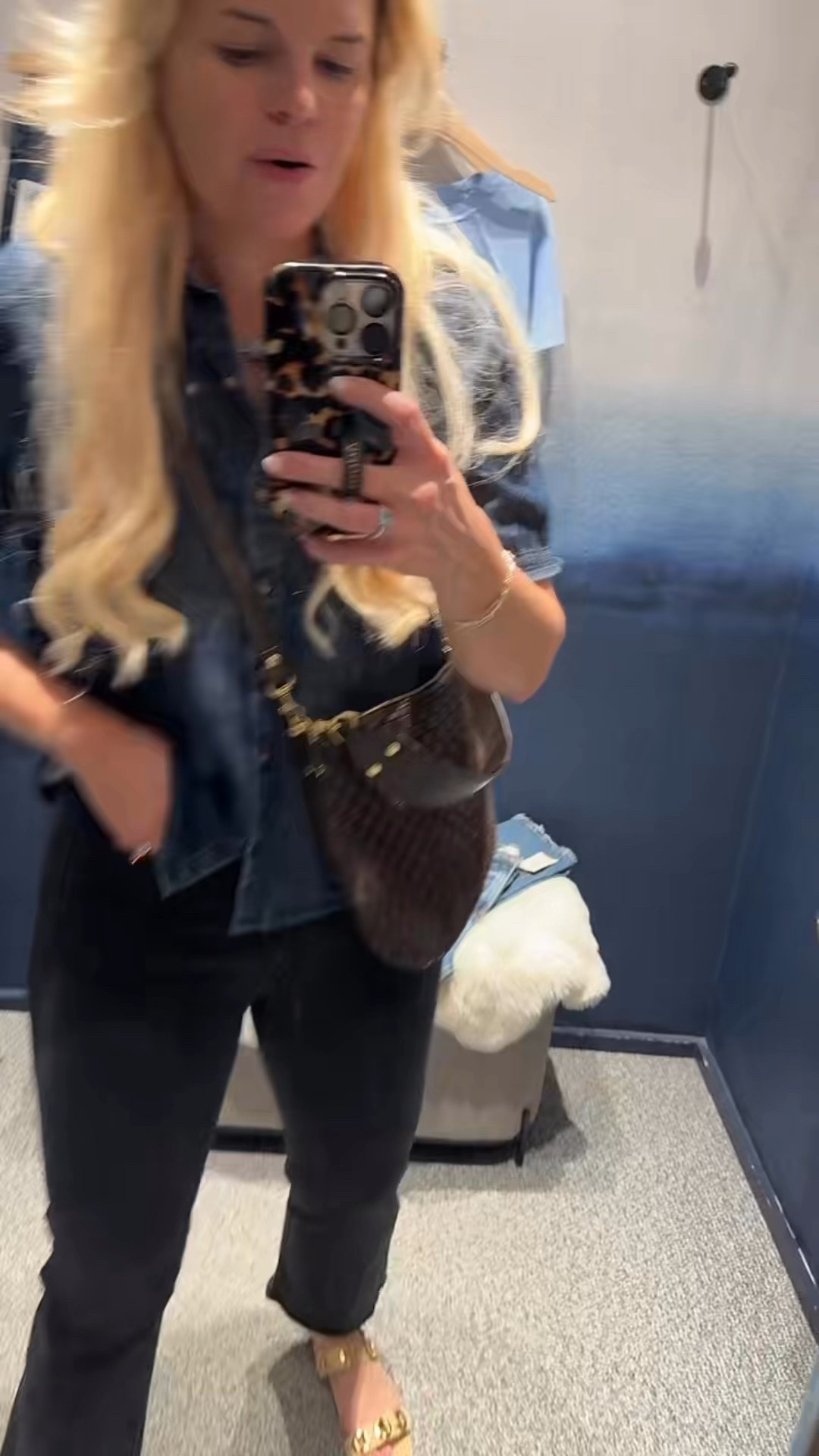 Such a cute pair of denim wearing my true size 

#LTKSaleAlert #LTKSeasonal