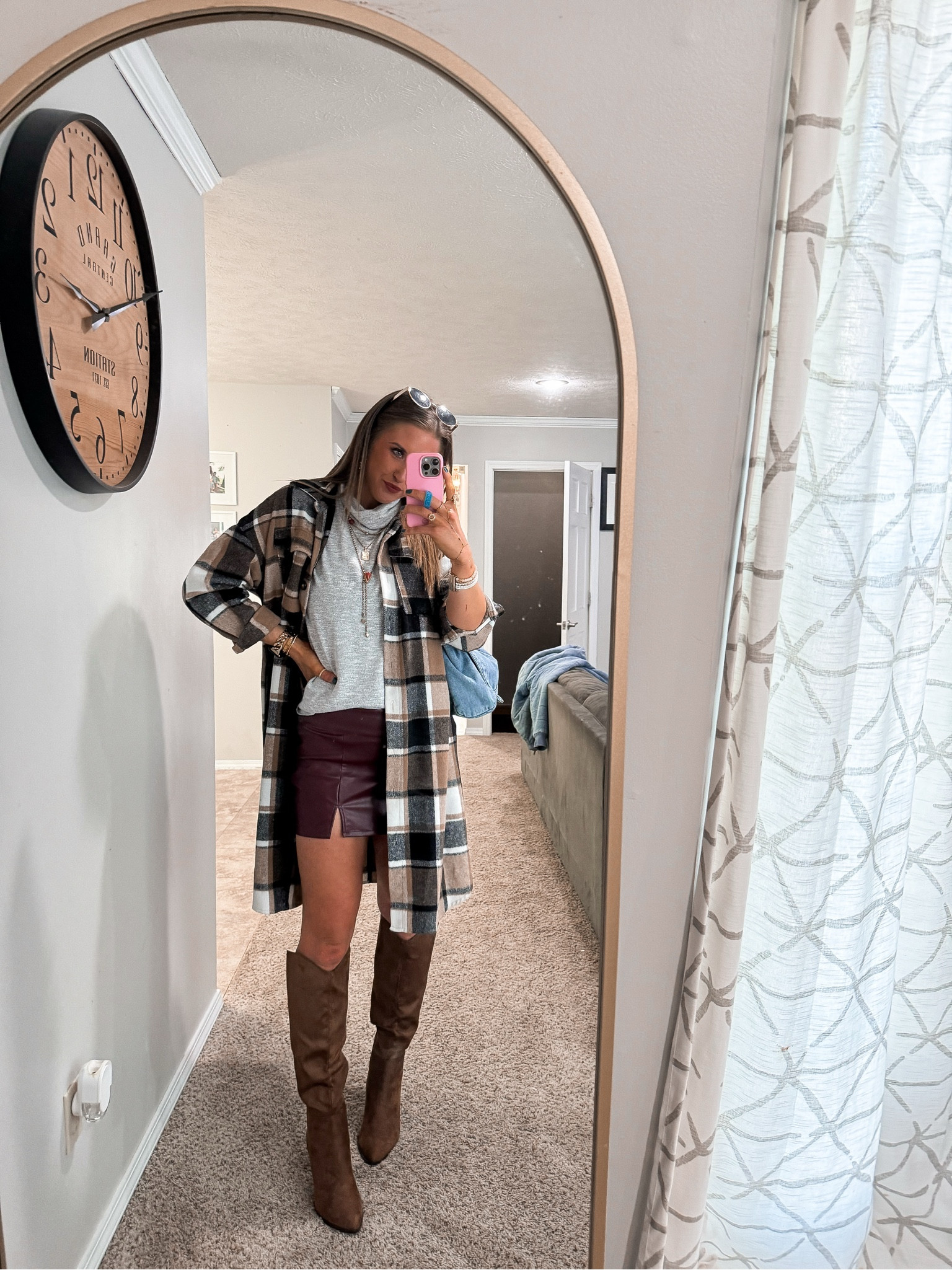 Casual cute Fall vibe for car shopping over the weekend 🤌🏼♥️ 
#fallstyle #shopping #moms #looksforless #thegoods 

#LTKFindsUnder50 #LTKCyberWeek #LTKStyleTip