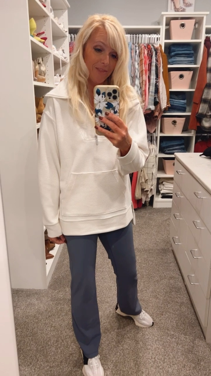 Perfect Athleisure or put on after the gym outfit #LTKFit 

#LTKfitness #LTKVideo #LTKfindsunder100