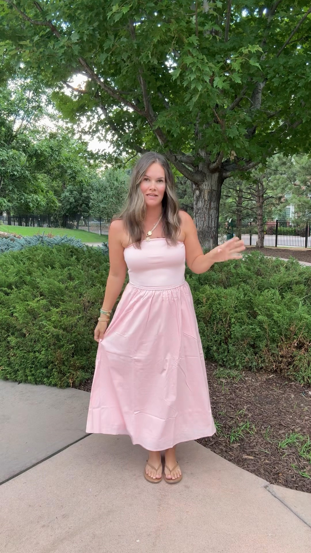 The pretty dress from Amazon’ so flattering comfortable and comes in several colors true sizing   #datenight #amazondress #amazonfind

#LTKootd #LTKmomlife #LTKSaleAlert