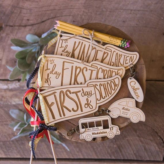 First Day of School Flag Sign, Back to School Sign, Back to School Flag, Bus Tag, Backpack name T... | Etsy (US)