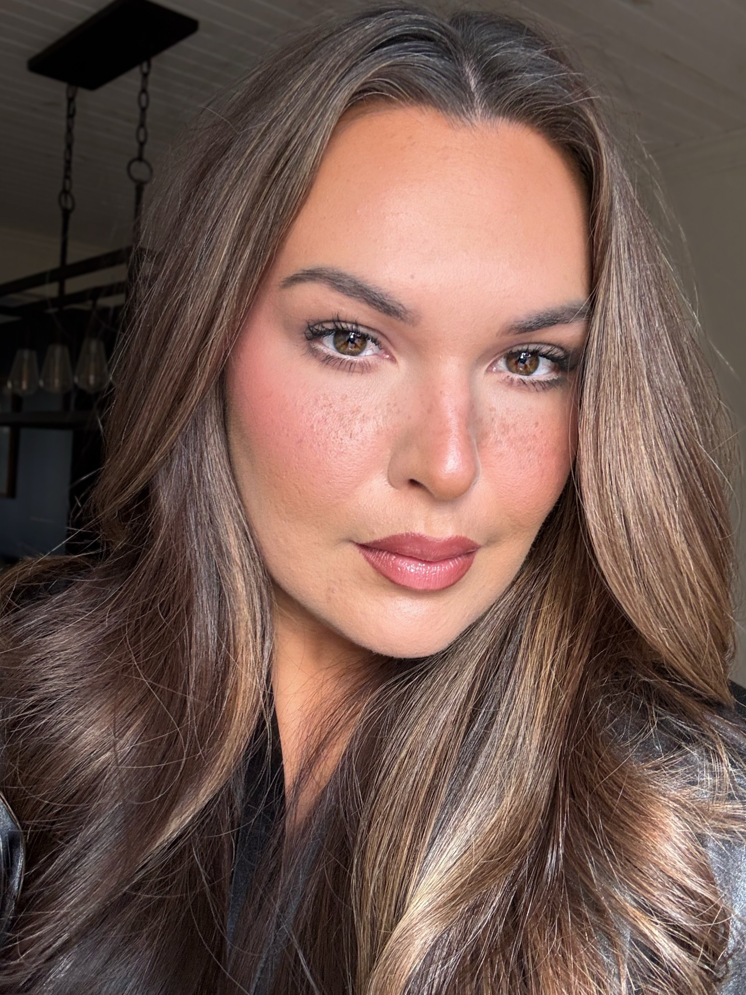 Freckly soft glam

#LTKBeauty #LTKWedding #LTKFindsUnder50