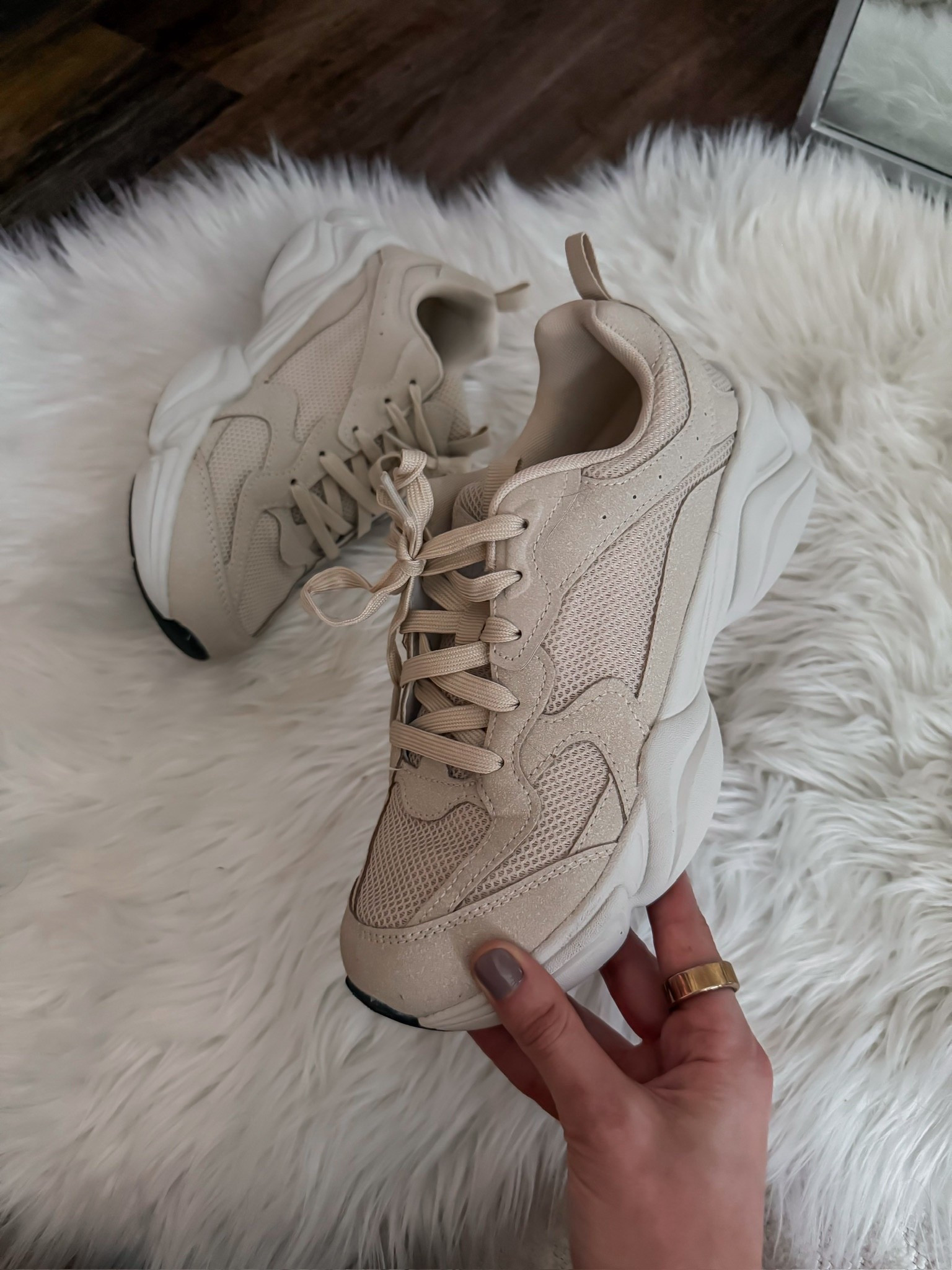 Under $30 sneakers from Walmart - they look expensive, but aren’t 🤯

#LTKfitnessgoals #LTKActive