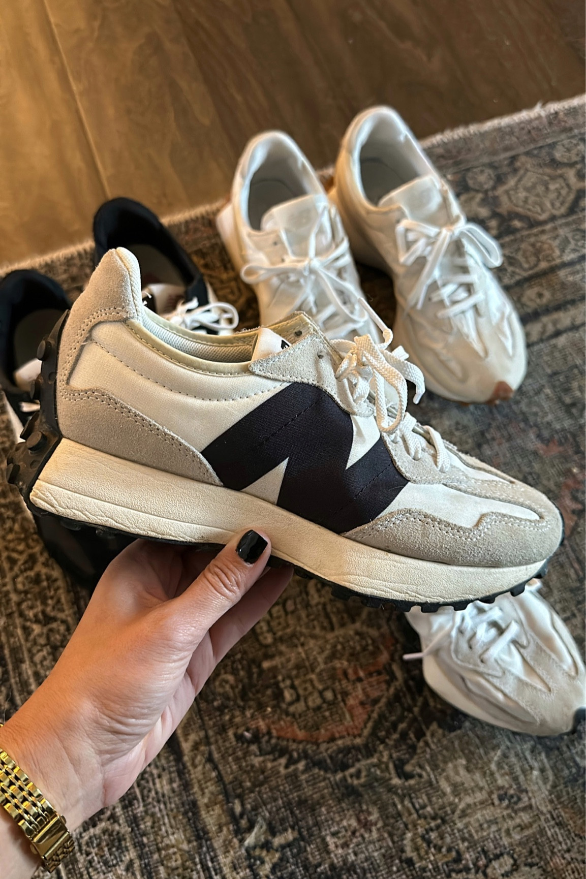 BACK IN STOCK! 🚨 New balance sneakers. 327. Most worn and loved! Have in three colorways. Fits tts. 

Tap below to shop.

Follow for more! 

#LTKGiftGuide #LTKstyletip #LTKshoecrush