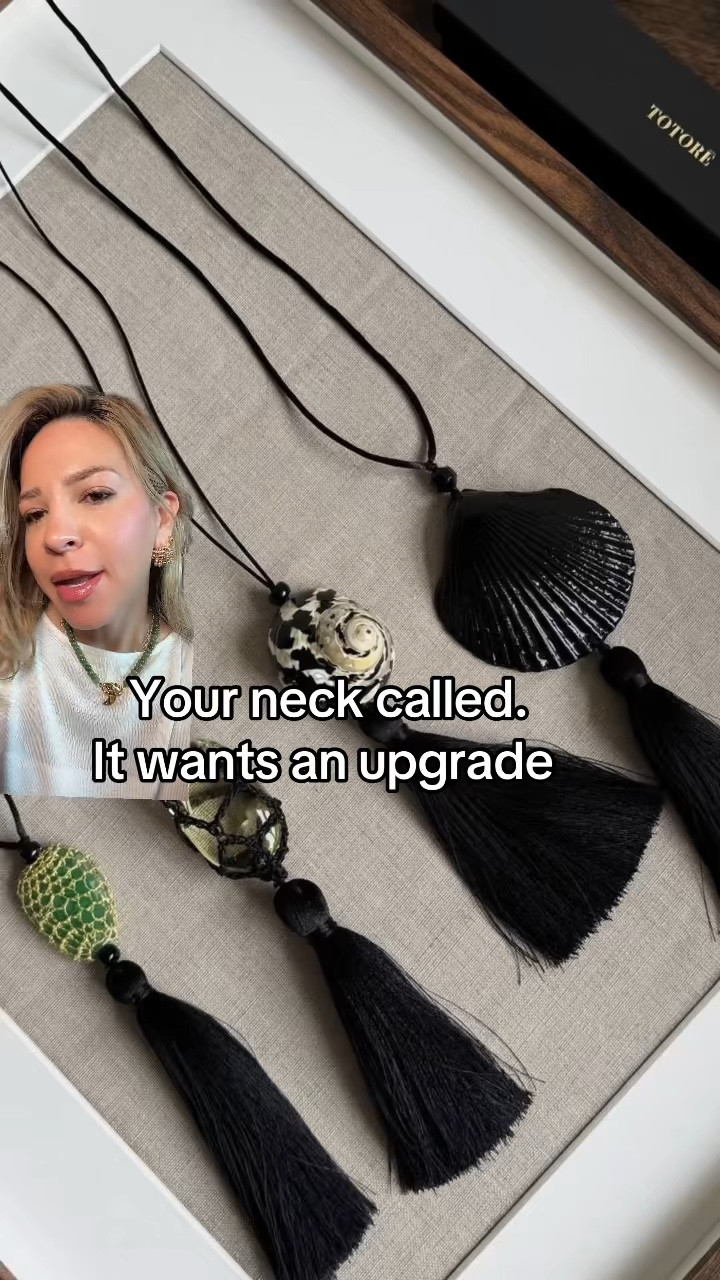 Chunky. Layered. Pendant. Repeat. 🔗 Necklace stacking is THE trend this season.