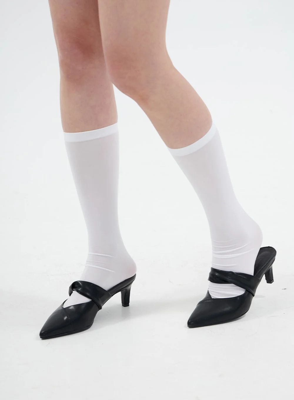 Sheer Knee Socks CM8 | Lewkin