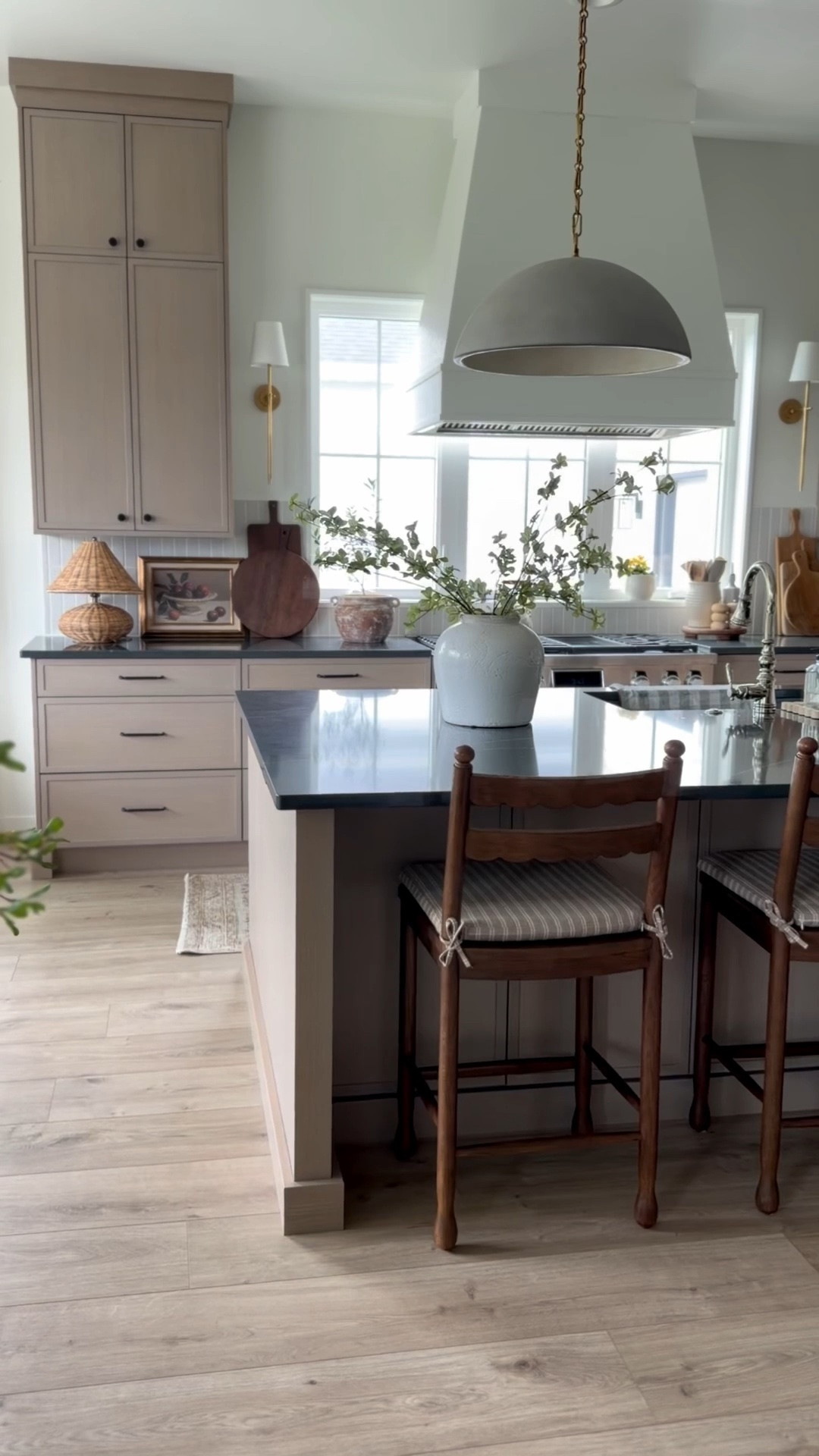 #ad Small updates that make a big impact! I found these new finds from @Wayfair! I’m obsessed with the marble table, it’s beautiful! #wayfairpartner #wayfair #wayfairpicks

#LTKHome #LTKSaleAlert