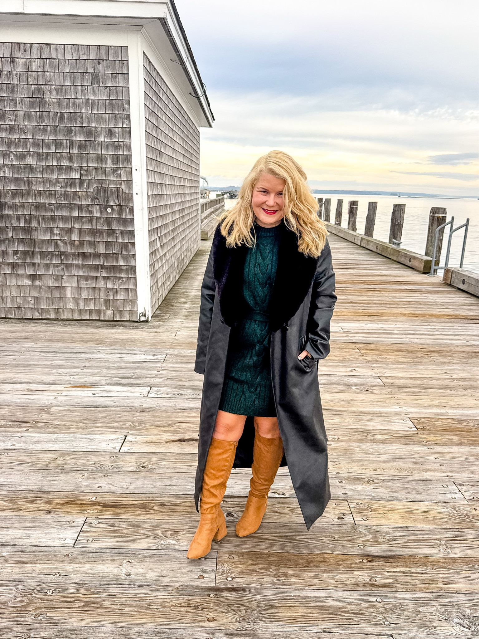 Monday ootd. First Monday back after vacay and I am dressing for success! And maybe still holding on to Christmas. 

#LTKPetite #LTKWorkwear #LTKMidsize