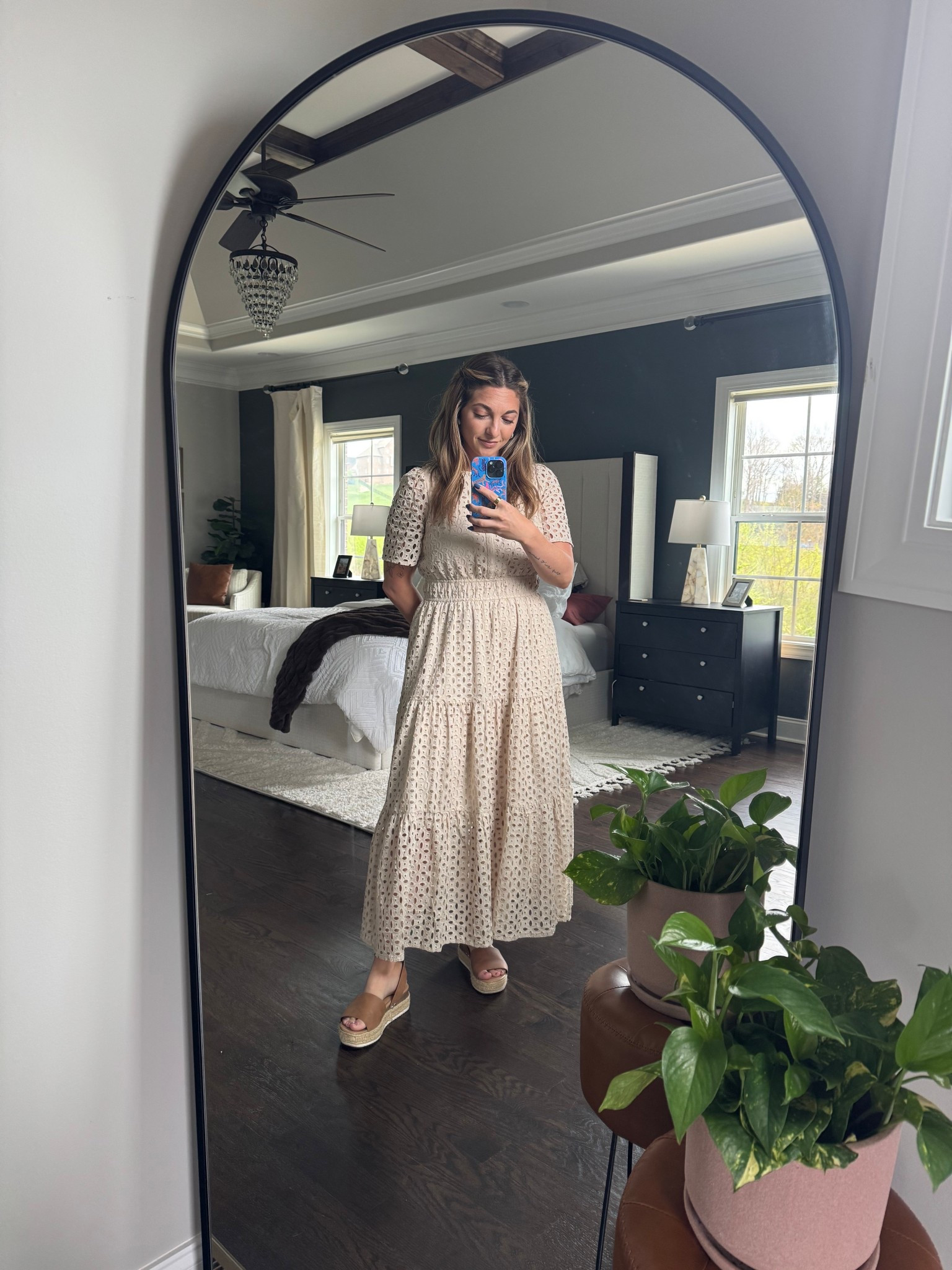 Wearing size small 🤍🌻 I’m 5’2 — this dress is double lined, has pockets and is extremely comfortable! 