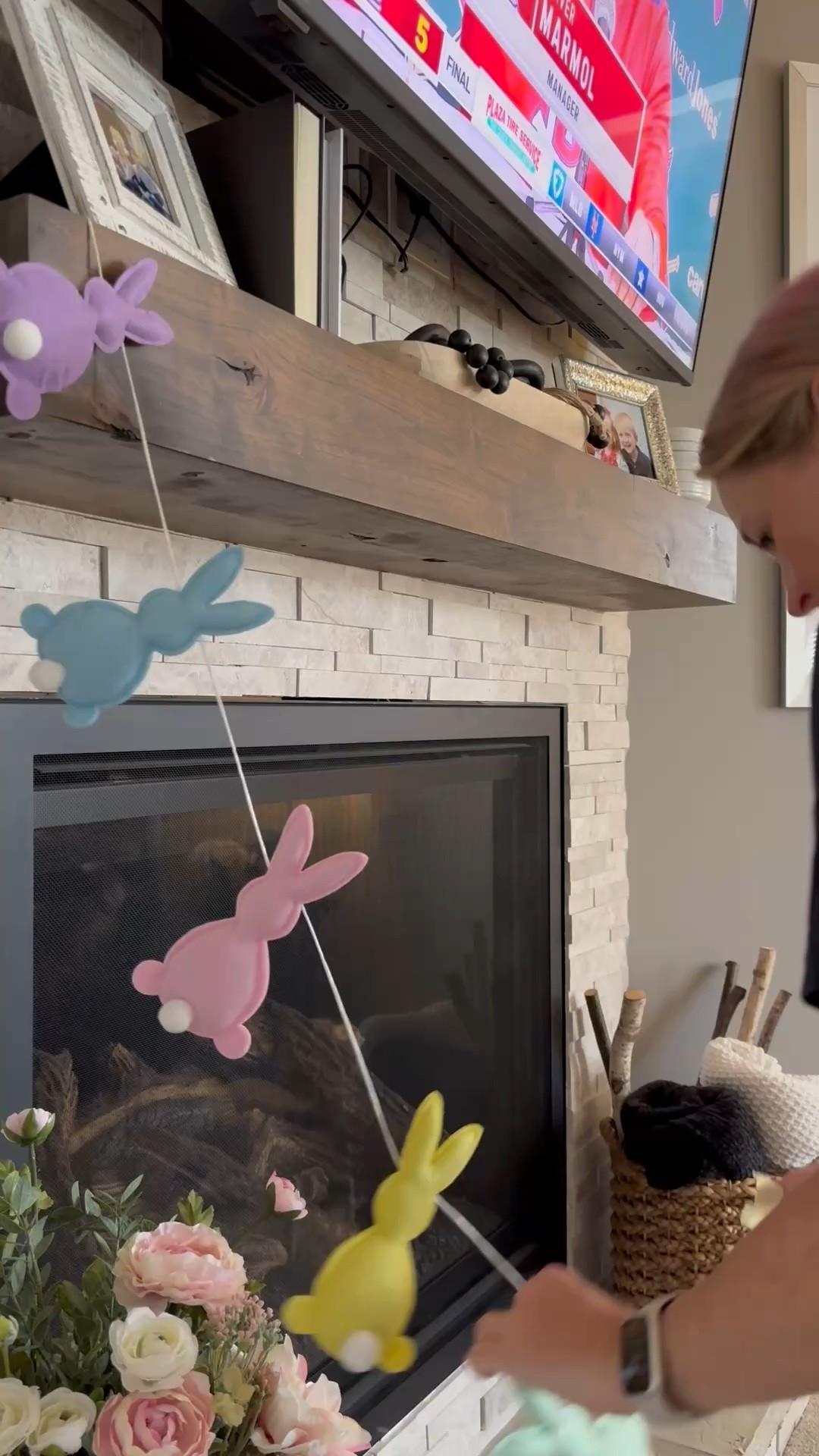 Let’s Decorate for Easter! #homedecor #Easterdecor #easter #Spring #refresh

#LTKStyleTip #LTKSeasonal #LTKHome