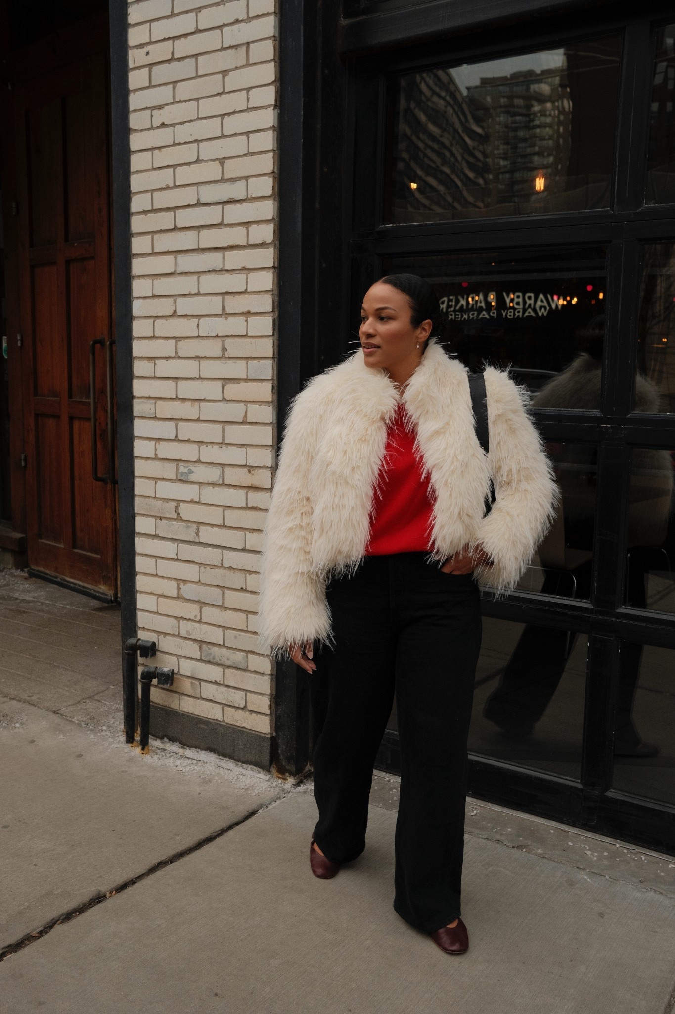 Cream and berry  

#LTKSeasonal #LTKootd