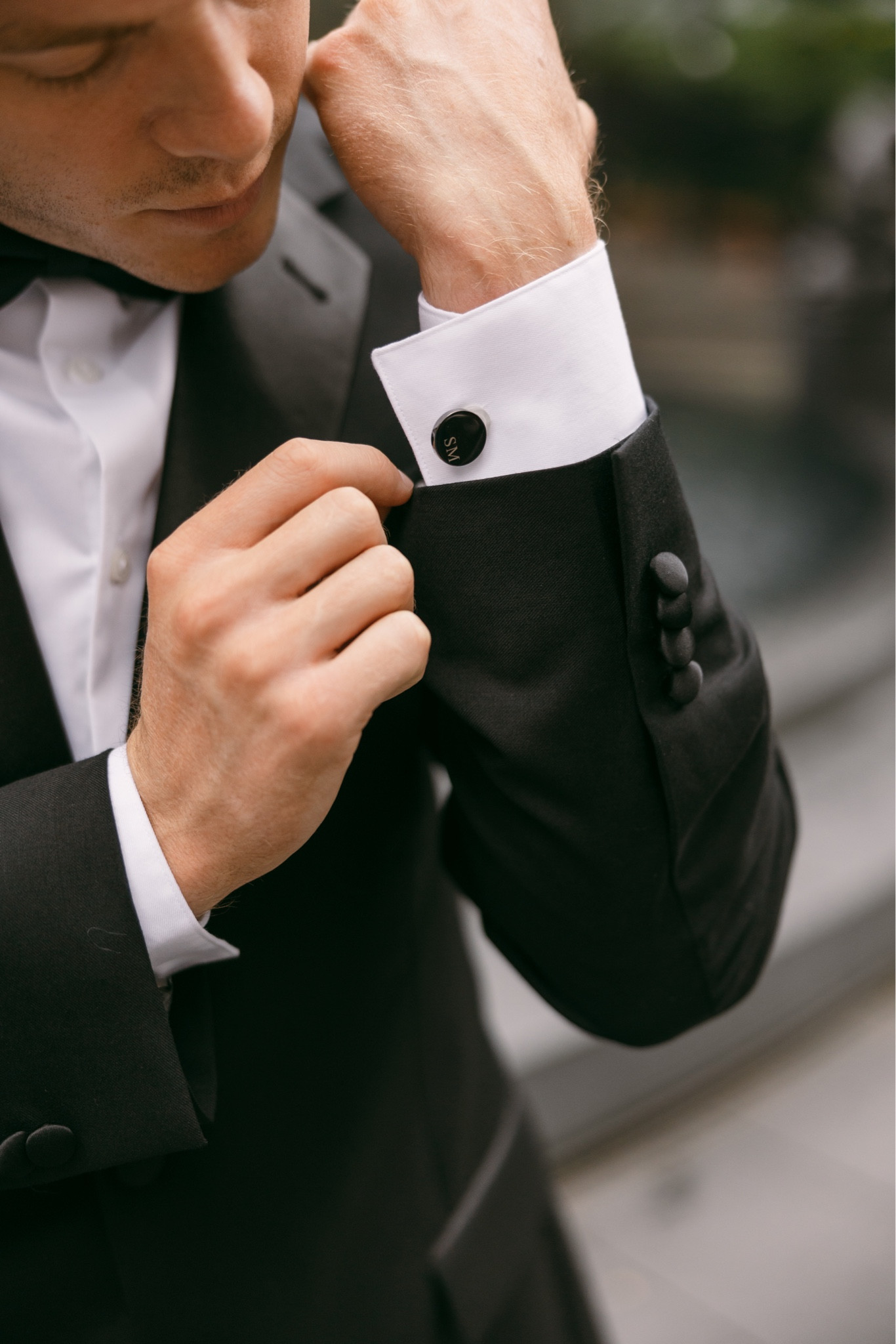 Groom/groomsmen cufflinks, groomsmen gift idea 

#LTKwedding