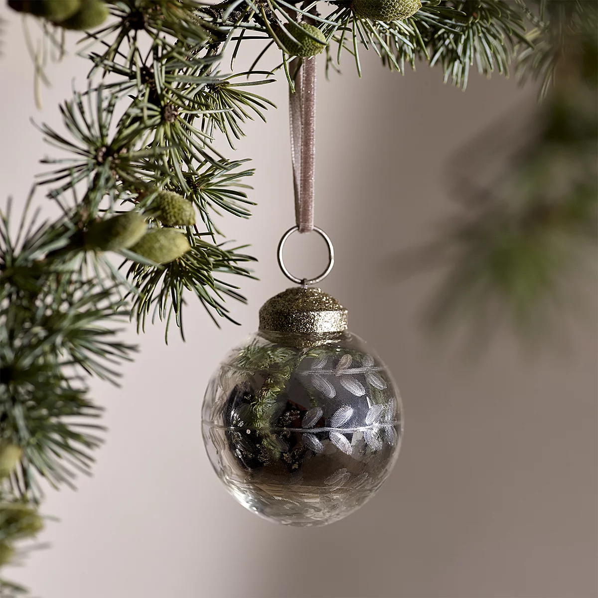 Mercury Etched Bauble – 1.6" | The White Company (UK)
