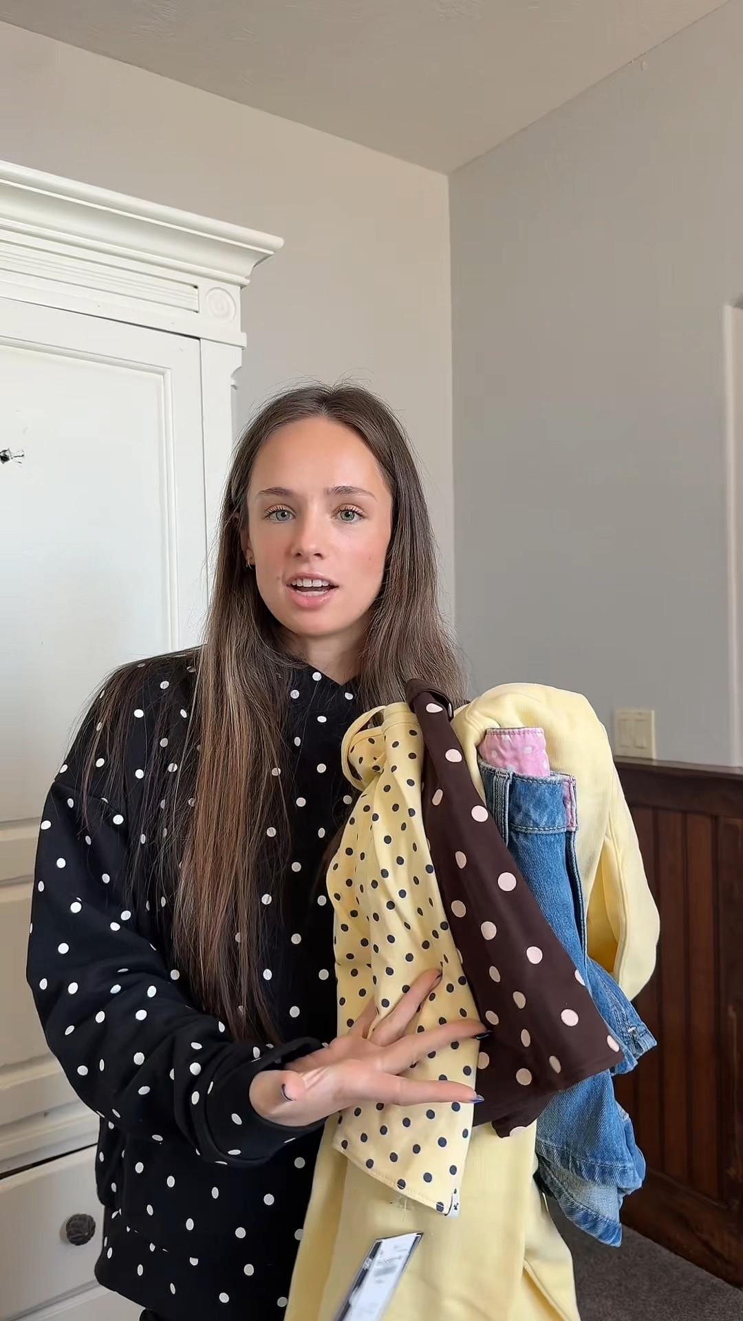 spring hollister haul!!! i love all their reversible tank tops right now… they are all SO GOOD! and the perfect shorts for spring/summerr

#LTKSeasonal #LTKSpringSale