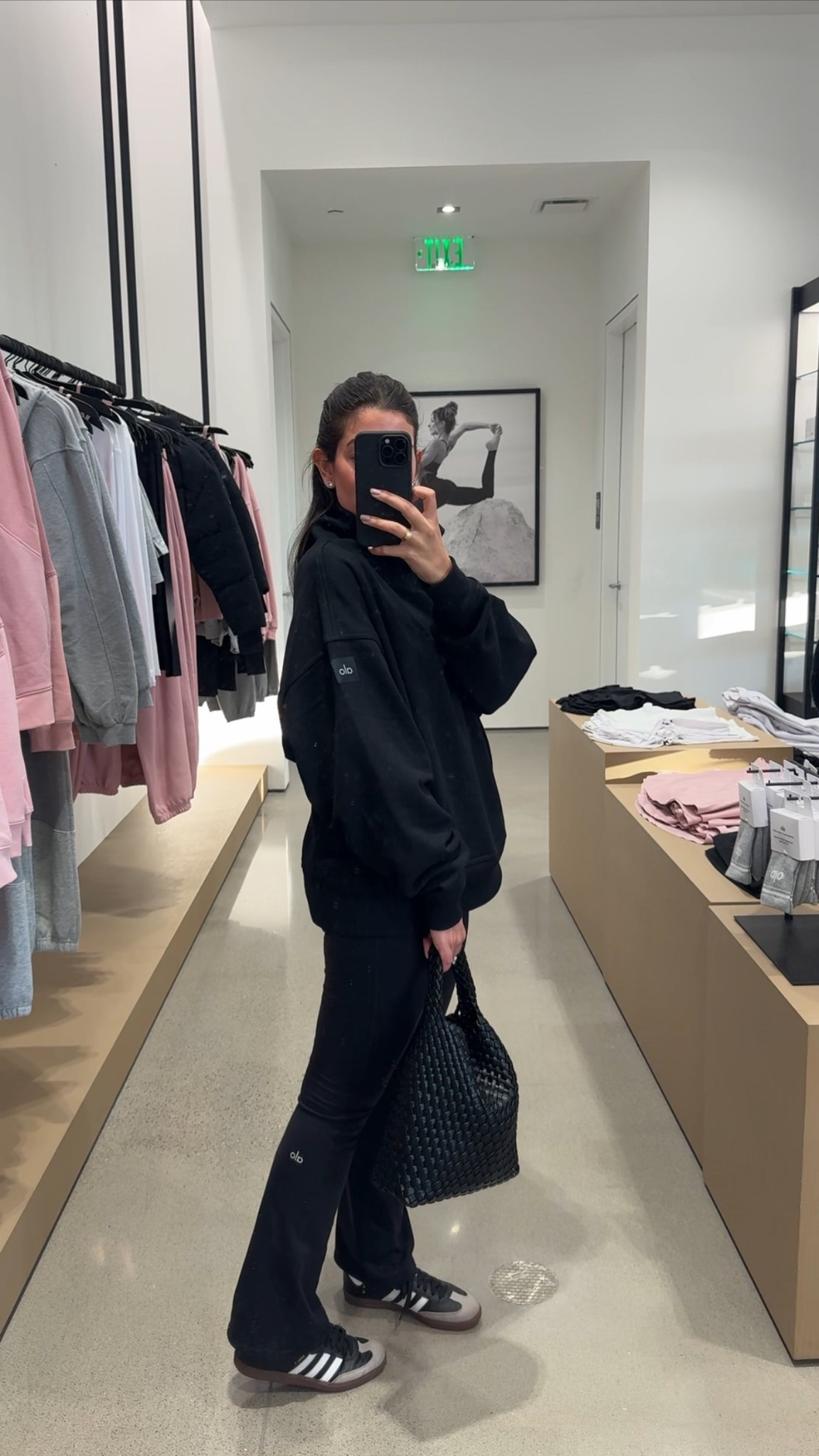 Shop my Alo Black Friday early access favorites on sale 

#LTKStyleTip #LTKActive #LTKSaleAlert