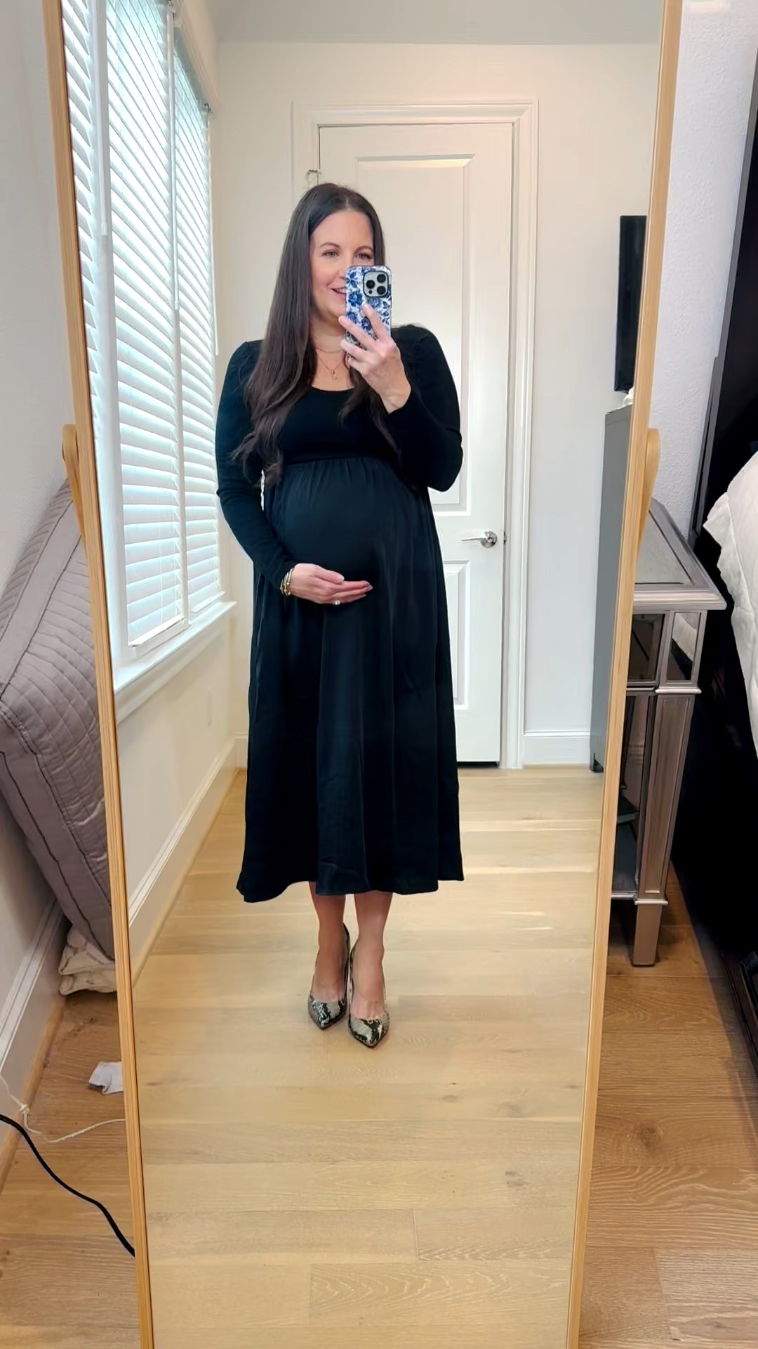 Fall outfit / maternity dress / black long sleeve midi dress / pregnancy outfit / second trimester outfits / winter outfit / work outfit / workwear / office outfits / wedding guest dress / holiday party dress / thanksgiving outfit 

#LTKWorkwear #LTKBump #LTKSeasonal