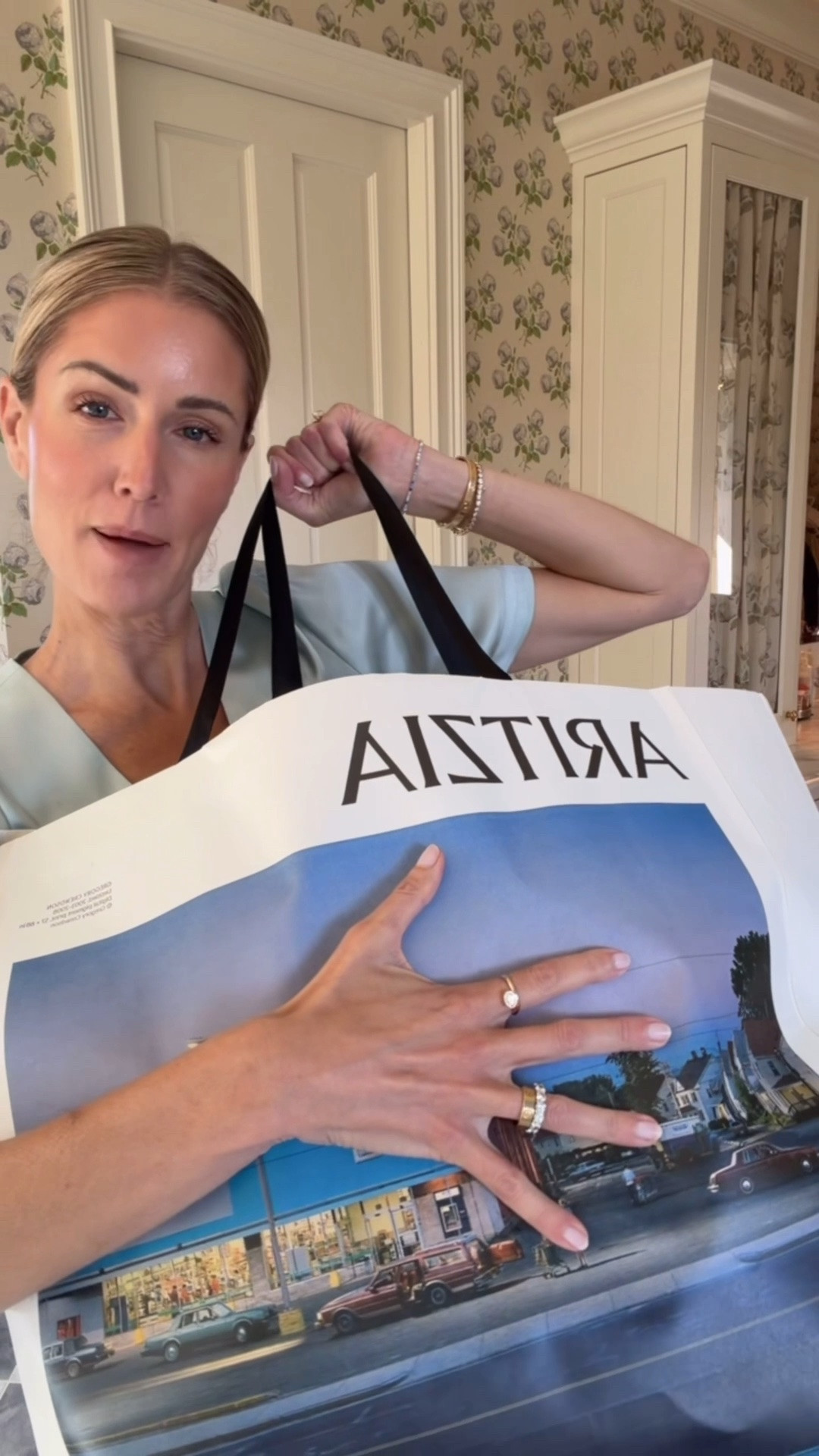 Back to school shopping with @Aritzia 
wearing a size small in everything. Jeans I sized up to a 27 for a slightly oversized fit.