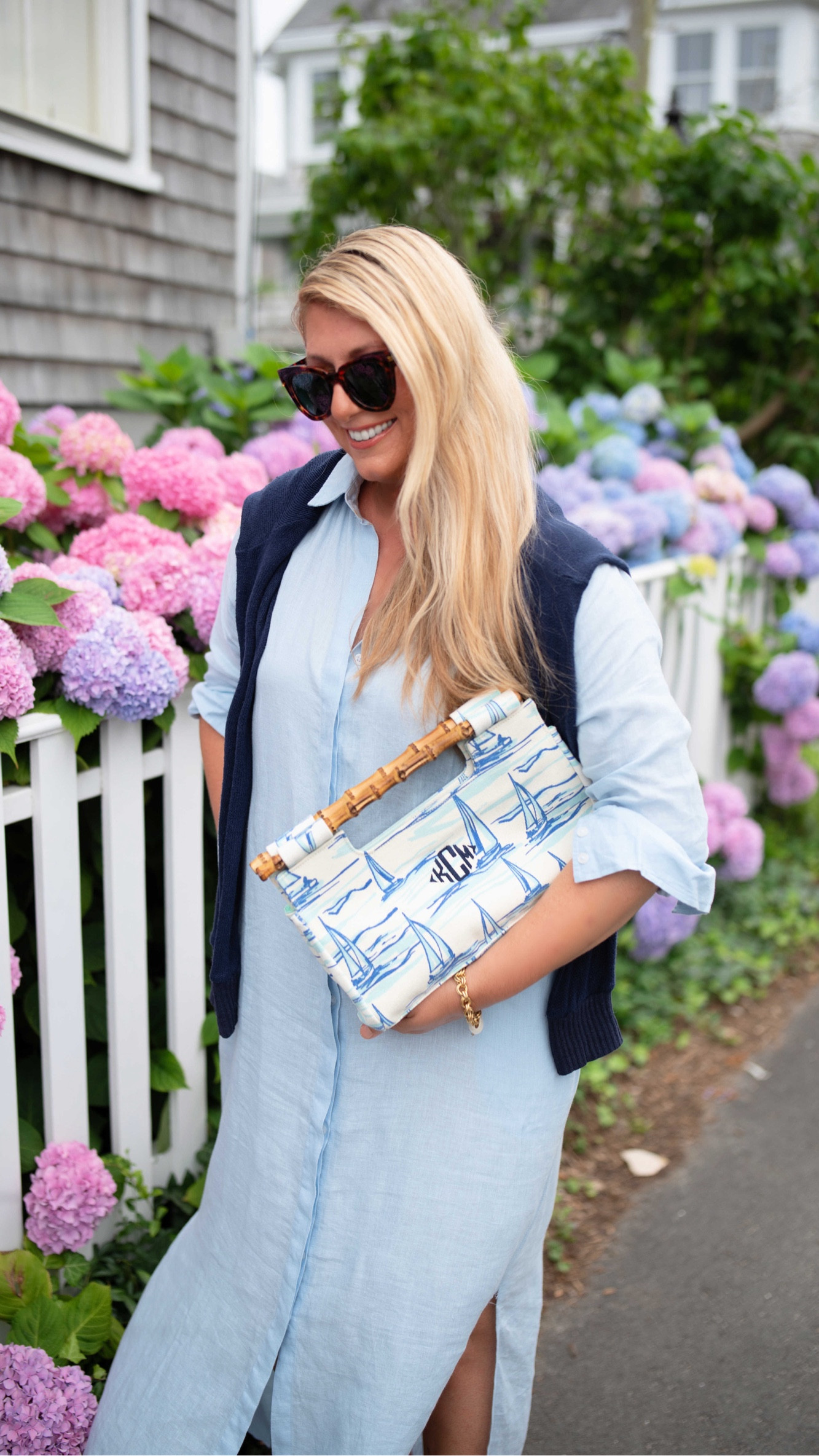 On sale! Love this canvas and bamboo sailboat clutch. 

#LTKSeasonal #LTKOver40 #LTKItBag