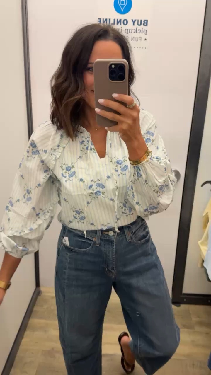 This floral blouse is such a sweet piece for spring 💙 I love the blue floral print! So eminine. Tne flowy fit make it easy to pair with jeans, white denim, or shorts for an effortless everyday outfit.

#ltkstyle #ltkfinds #springtops #springfashion #floralblouse #everydayoutfit #casualstyle #springoutfits #oldnavystyle #outfitideas

#LTKPetite #LTKOver40 #LTKmomlife