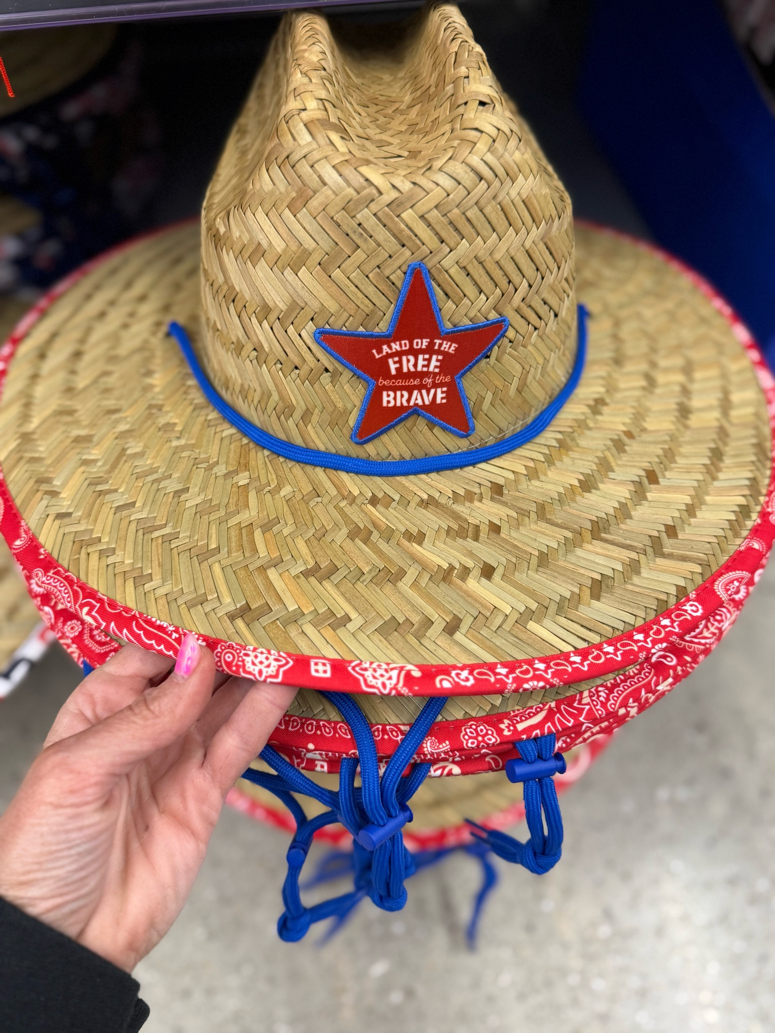 Summer must have 
Cooler 
Sports mom 
Patriotic 
Memorial Day 
Independence Day 
4th of July 
Labor Day