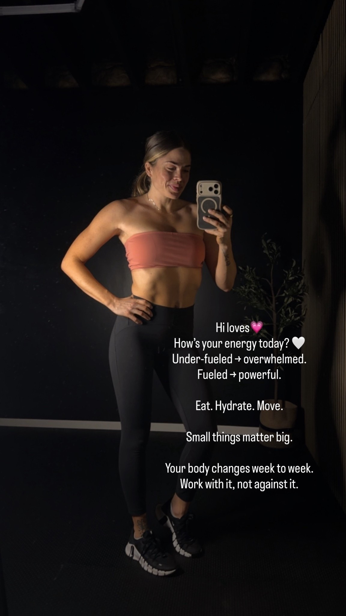 A set that moves with you.
Supportive, flattering, and perfect for strength days, walks, or everyday life.
Linked my go-to workout look here 🤍


#LTKdayinmylife #LTKfitnessgoals #LTKActive