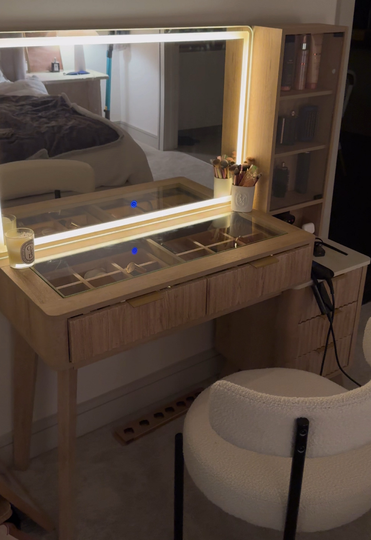 Dream vanity table !! #amazonfinds #amazonvanitytable 

#LTKBeauty #LTKSaleAlert #LTKHome