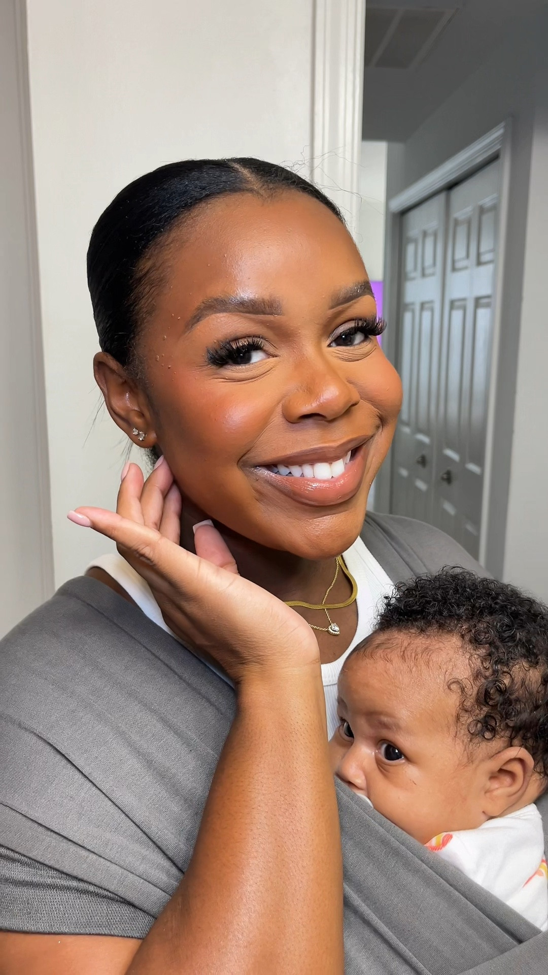 GRWM for work 💋lets get into my look, here are the details: 

Primer- @elfcosmetics Power Grip Primer Foundation- @elfcosmetics Halo Glow Foundation 
Concealer- @morphebrushes Filter Effect Concealer Tan 18/Rich 30
Setting Powder- @onesize Translucent Setting Powder
Liquid Blush- @yslbeauty Make Me Blush #37
Face Powder- @sephora Microsmooth Powder 65
Cream Bronzer- @saiebeauty Sun Melt Bronzer Deep Bronze
Powder Bronzer- @lorealparis Freshwear Soft Matte Bronzer 
..


#LTKBeauty #LTKFindsUnder100 #LTKFindsUnder50