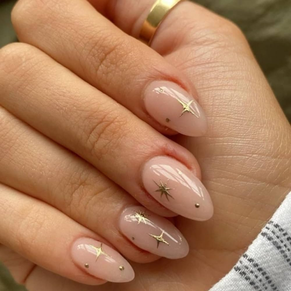 Gold Stars Press on Nails Short Almond False Nails Stars Stick on Nails Glossy Gold Glitter Acryl... | Amazon (US)