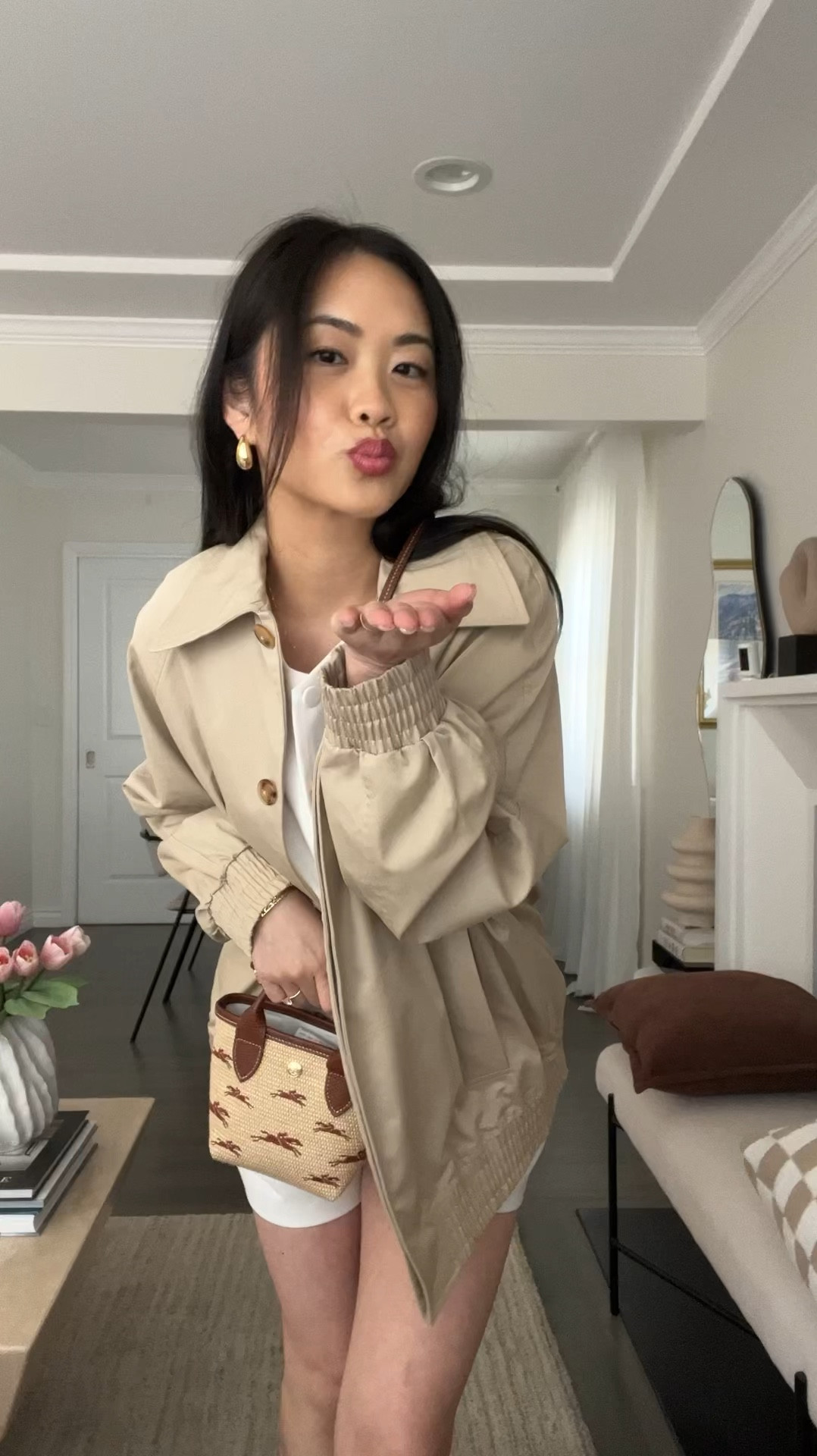 Trench jacket instead of trench coat for spring🤍🌼 

#LTKSeasonal #LTKitbag