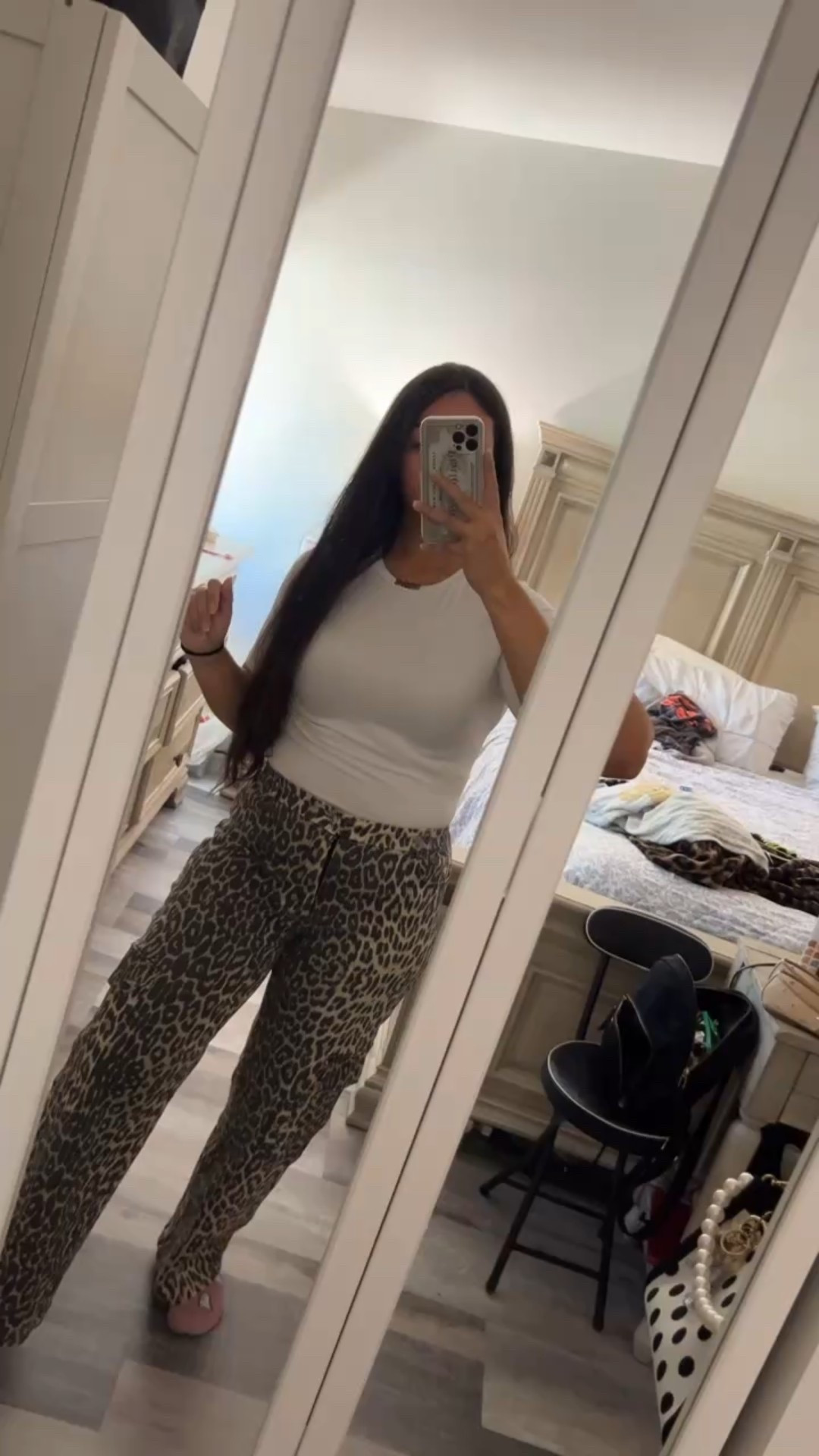 Outfit in motion

White bodysuit and leopard cargo denim jeans

#LTKMidsize #LTKFindsUnder100 #LTKSeasonal