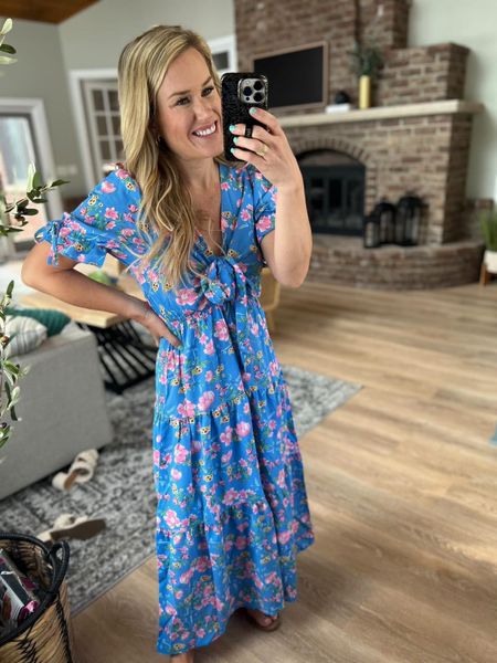 Floral Maxi Dress

 Spring outfits   spring fashion   everyday style   casual outfits   Amazon finds   Amazon fashion


#LTKSeasonal #LTKunder50 #LTKstyletip