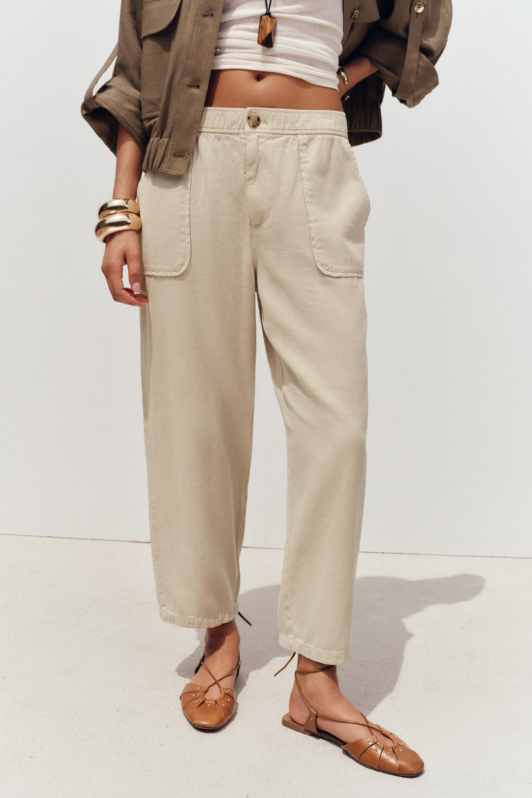 TROUSERS WITH ELASTIC WAIST | Zara UK